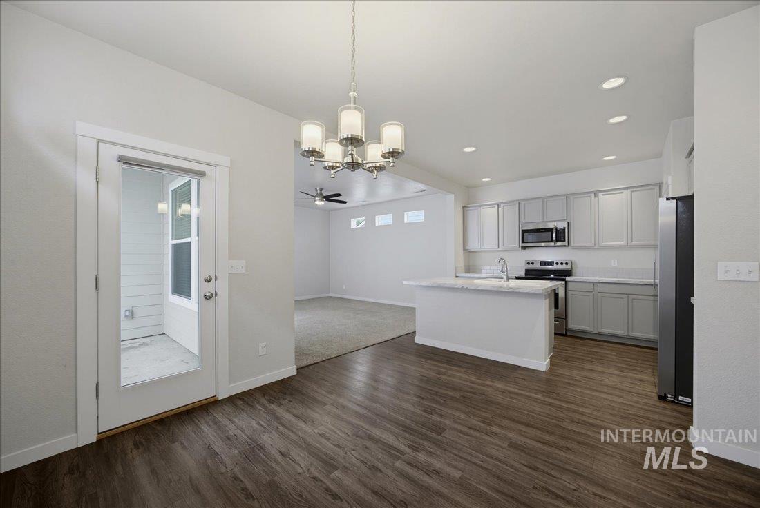 10030 W Smoke Ranch Dr., Boise, Idaho 83709, 3 Bedrooms, 3 Bathrooms, Residential For Sale, Price $449,000,MLS 98991151