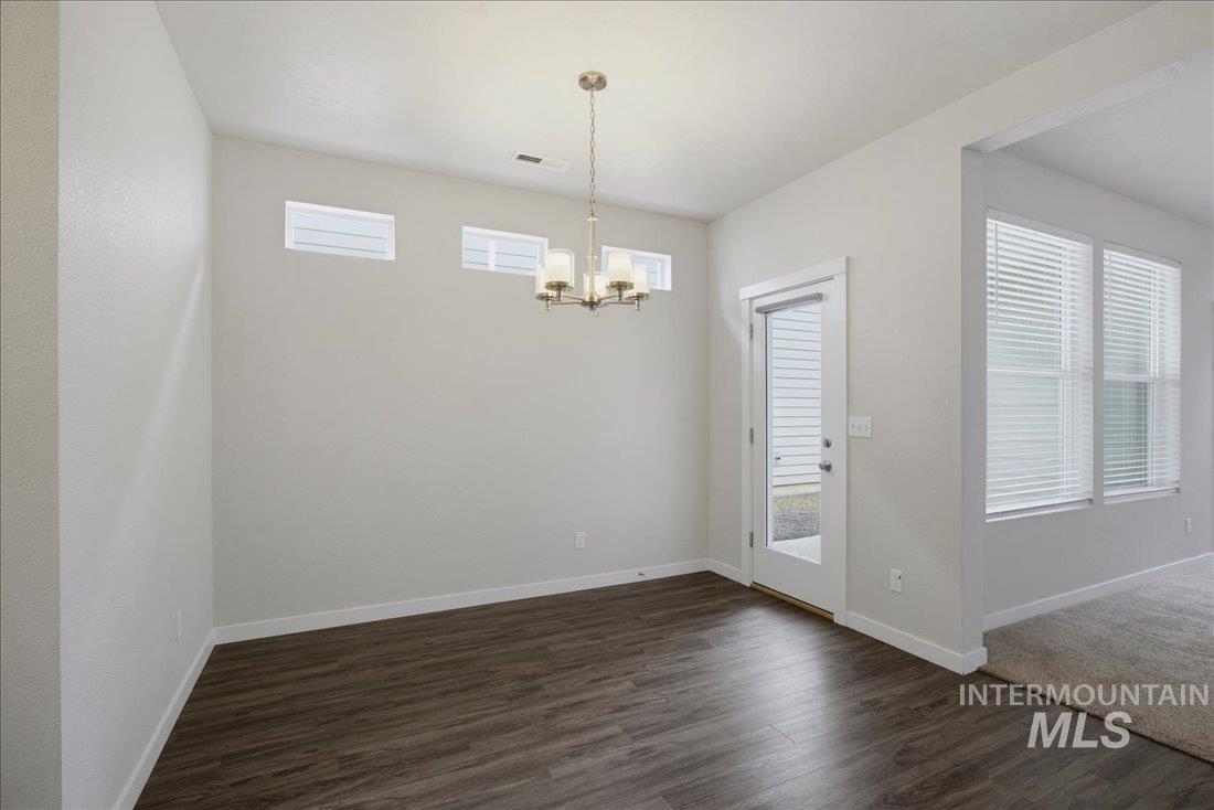 10030 W Smoke Ranch Dr., Boise, Idaho 83709, 3 Bedrooms, 3 Bathrooms, Residential For Sale, Price $449,000,MLS 98991151