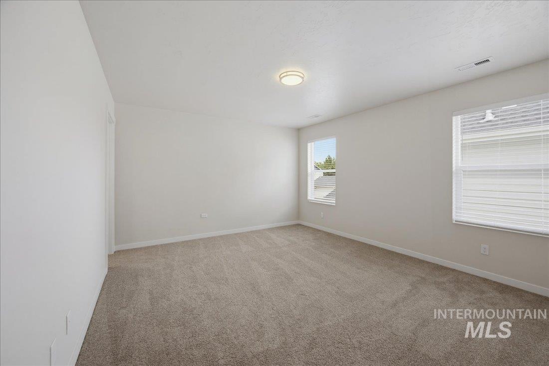 10030 W Smoke Ranch Dr., Boise, Idaho 83709, 3 Bedrooms, 3 Bathrooms, Residential For Sale, Price $449,000,MLS 98991151