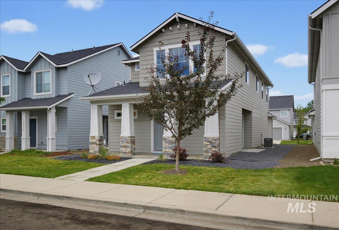 10030 W Smoke Ranch Dr., Boise, Idaho 83709, 3 Bedrooms, 3 Bathrooms, Residential For Sale, Price $449,000,MLS 98991151