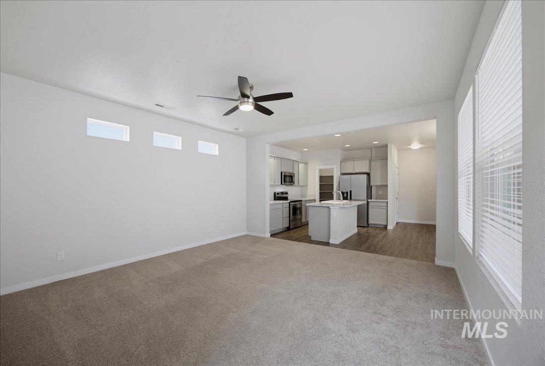 10030 W Smoke Ranch Dr., Boise, Idaho 83709, 3 Bedrooms, 3 Bathrooms, Residential For Sale, Price $449,000,MLS 98991151