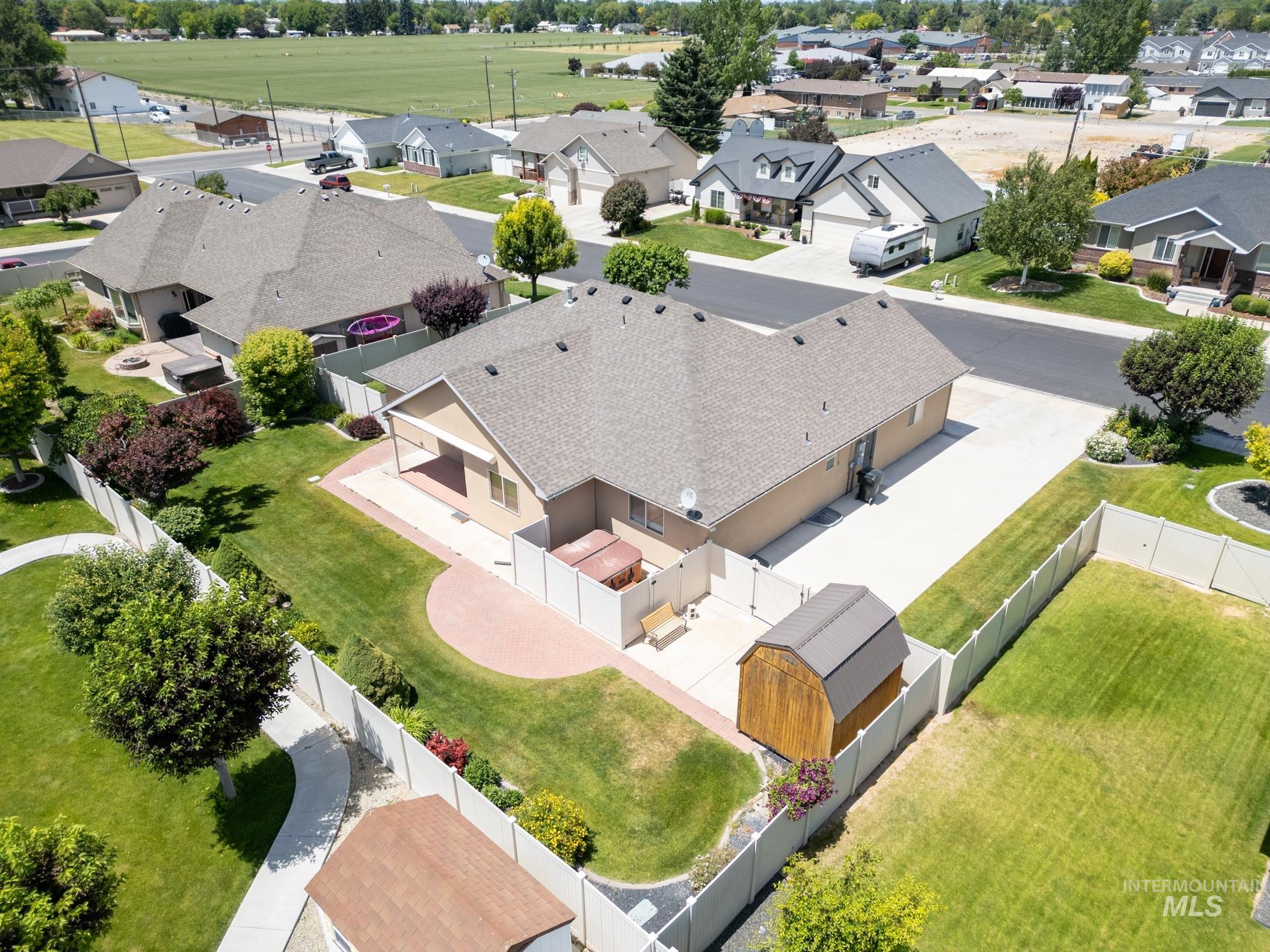 937 Oakwood Ave, Burley, Idaho 83318, 6 Bedrooms, 3 Bathrooms, Residential For Sale, Price $528,500,MLS 98991155