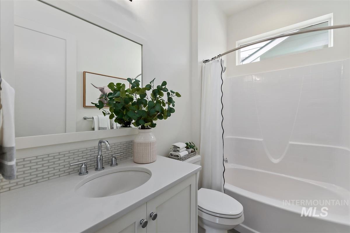 5003 W Talbot St., Meridian, Idaho 83646, 3 Bedrooms, 3 Bathrooms, Residential For Sale, Price $580,000,MLS 98991158