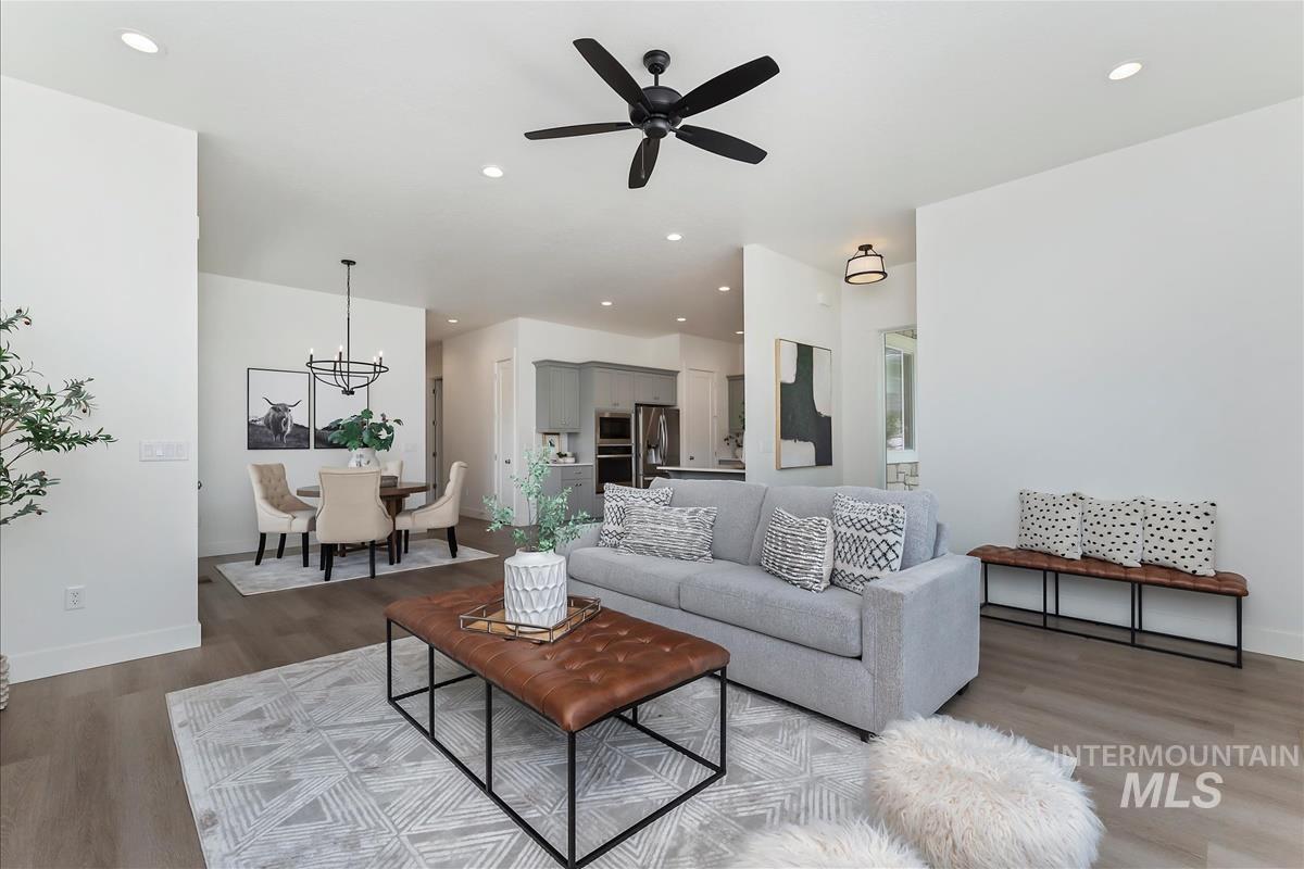 5003 W Talbot St., Meridian, Idaho 83646, 3 Bedrooms, 3 Bathrooms, Residential For Sale, Price $580,000,MLS 98991158