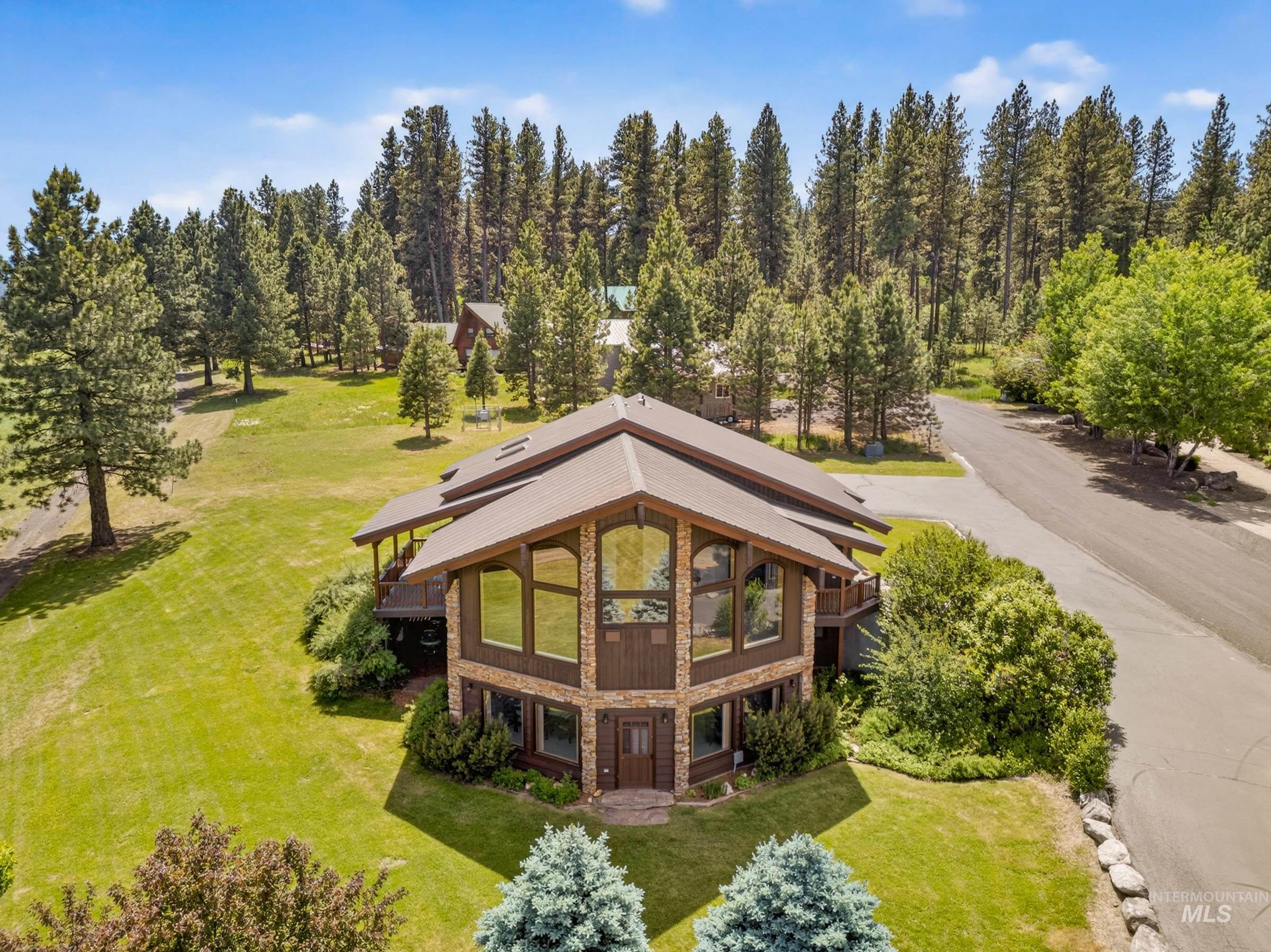 1999 Vardon Road, New Meadows, Idaho 83654, 5 Bedrooms, 3.5 Bathrooms, Residential For Sale, Price $1,477,000,MLS 98991161
