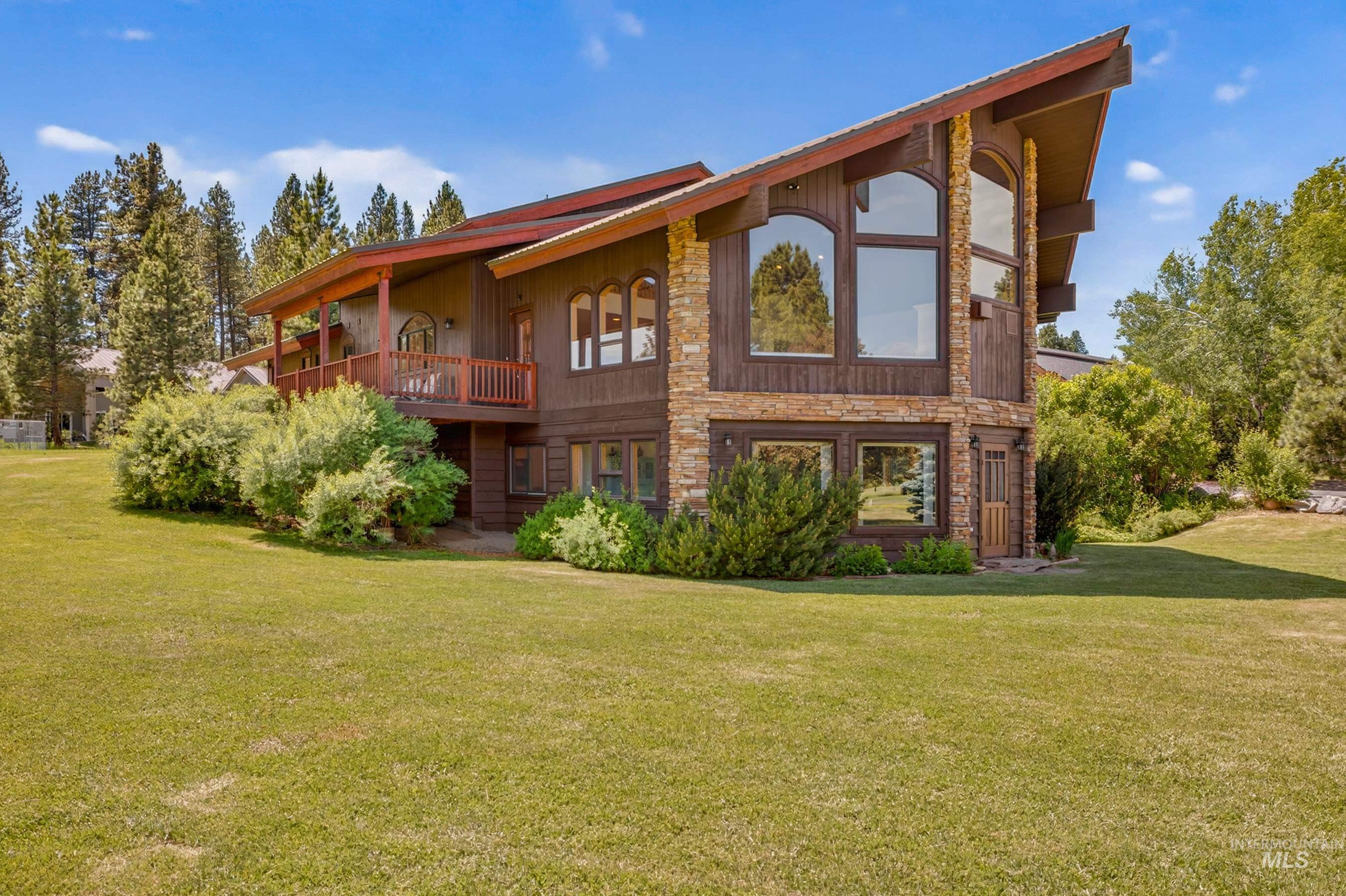 1999 Vardon Road, New Meadows, Idaho 83654, 5 Bedrooms, 3.5 Bathrooms, Residential For Sale, Price $1,477,000,MLS 98991161