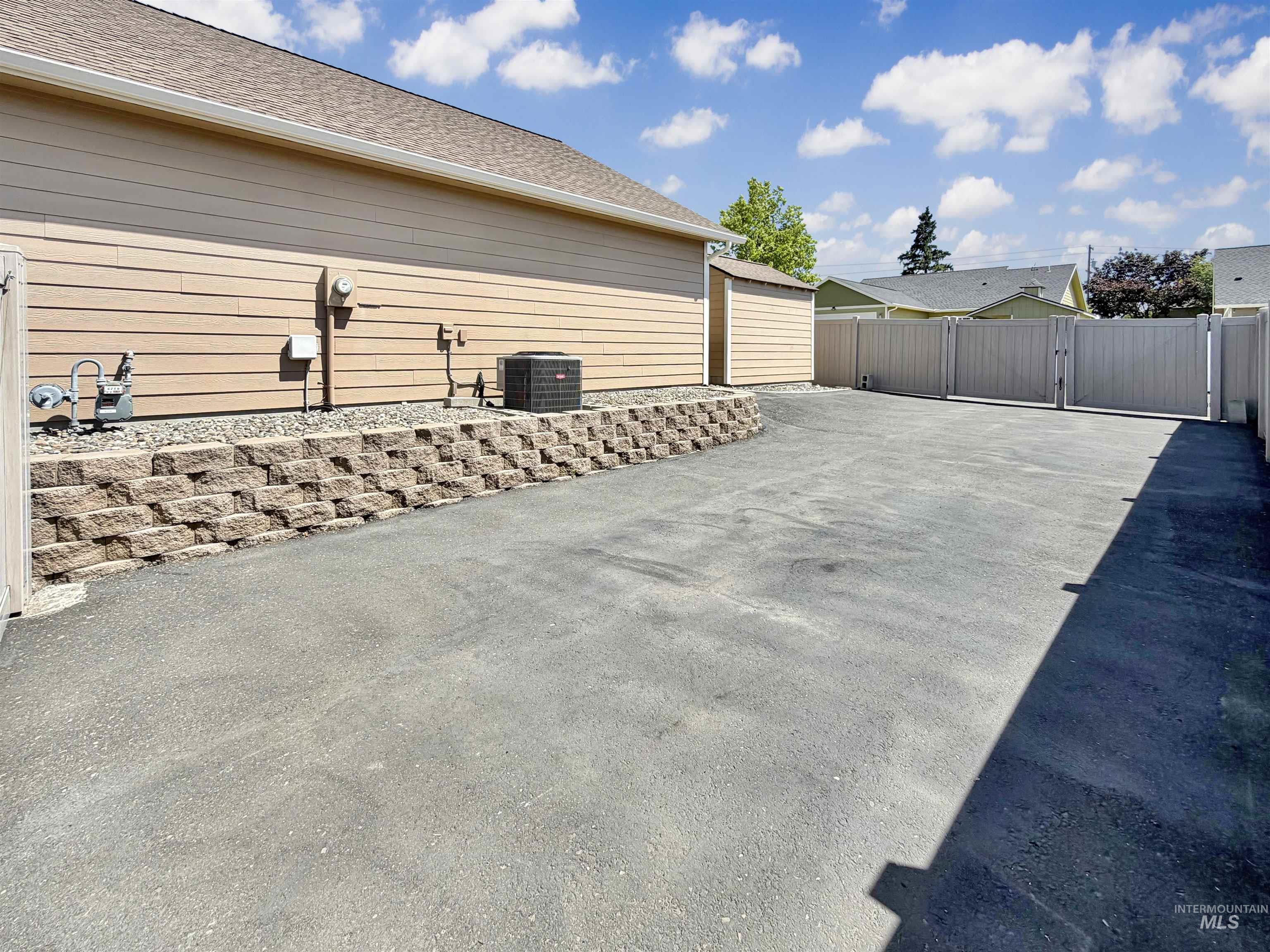 1506 Westview Ct, Lewiston, Idaho 83501, 4 Bedrooms, 2 Bathrooms, Residential For Sale, Price $579,000,MLS 98991164