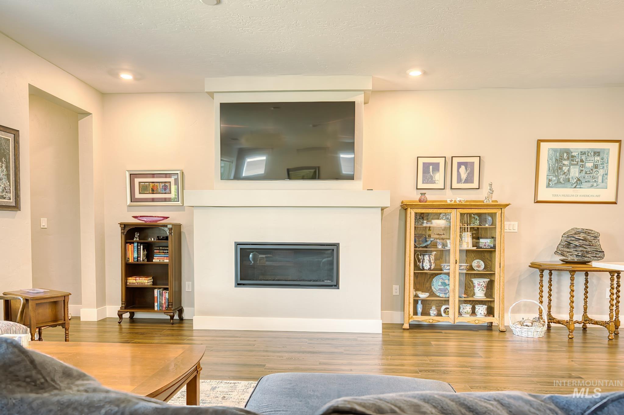12014 W Cheer Lane, Kuna, Idaho 83634, 2 Bedrooms, 2 Bathrooms, Residential For Sale, Price $599,990,MLS 98991165