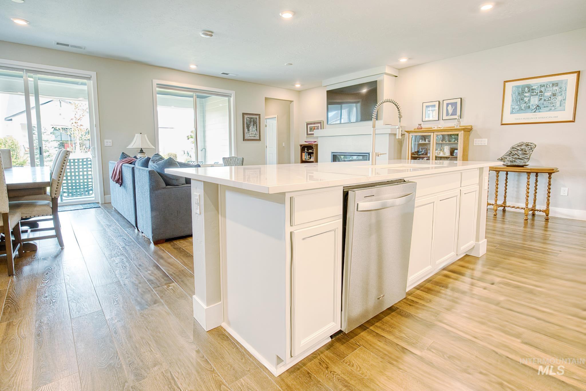 12014 W Cheer Lane, Kuna, Idaho 83634, 2 Bedrooms, 2 Bathrooms, Residential For Sale, Price $599,990,MLS 98991165