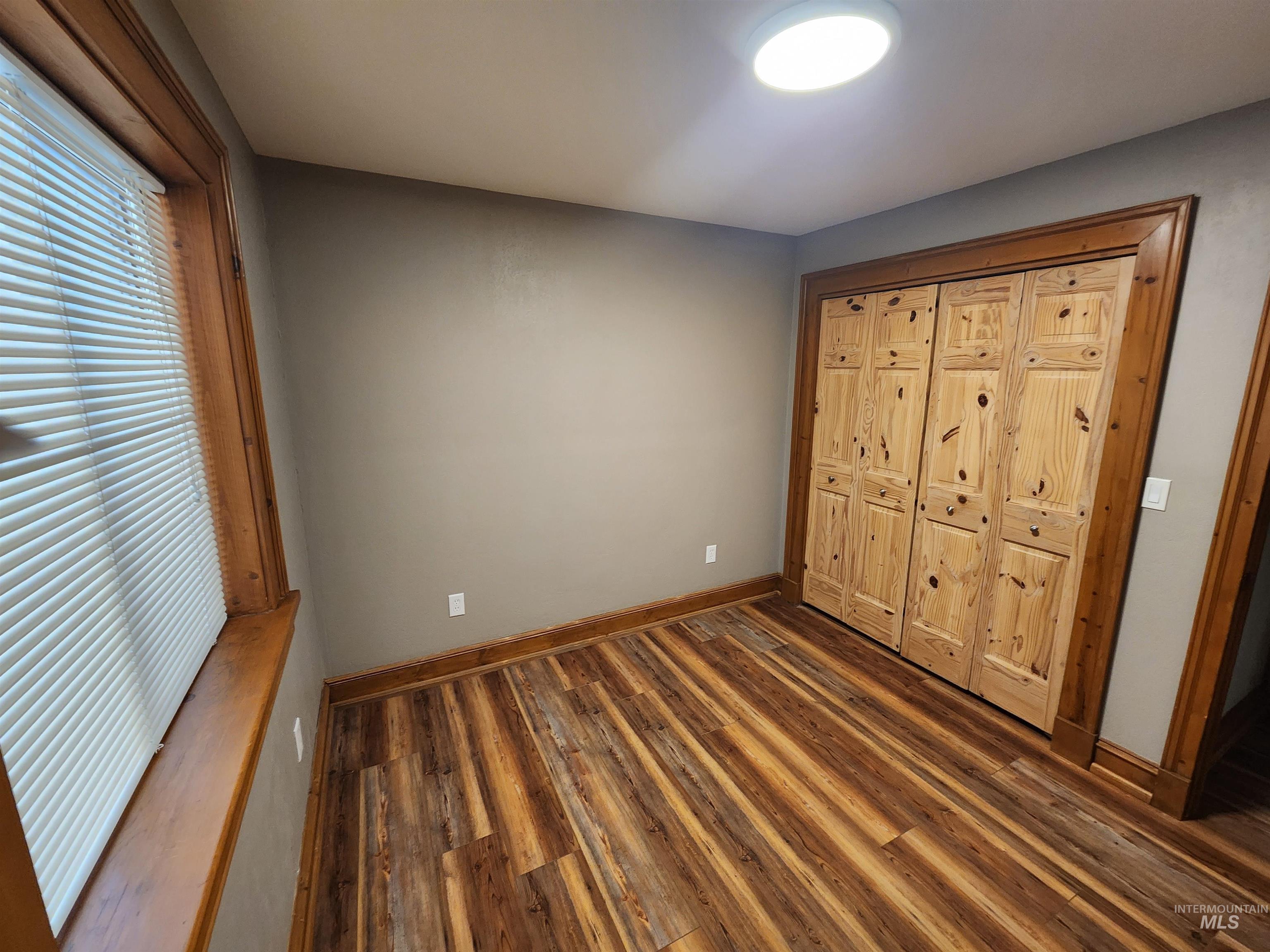 705 E Riverview Cir, Pine, Idaho 83647, 2 Bedrooms, 2 Bathrooms, Residential For Sale, Price $650,000, 98991166