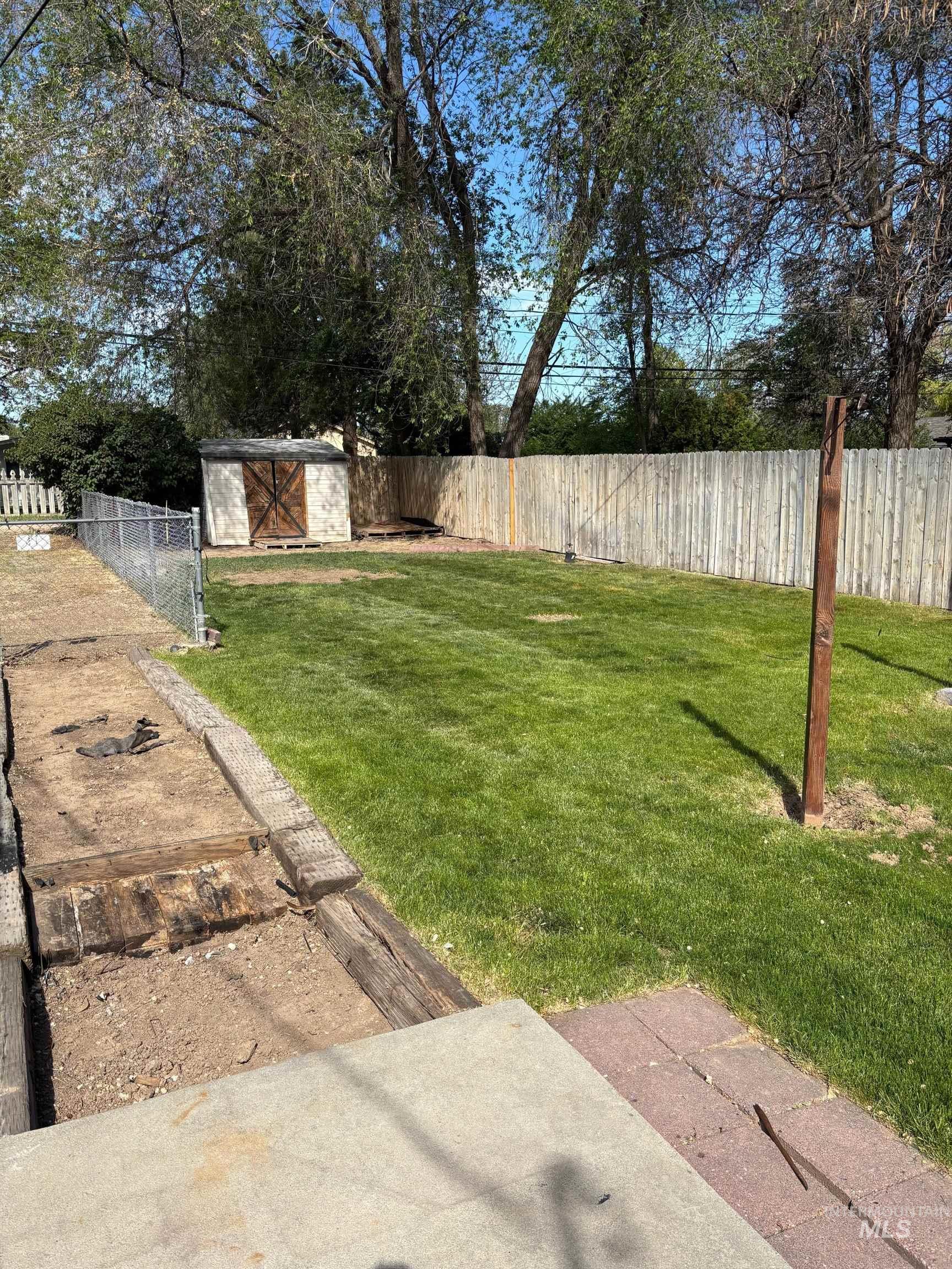 415 S Diamond, Nampa, Idaho 83686, 3 Bedrooms, 1 Bathroom, Residential For Sale, Price $307,000, 98991167