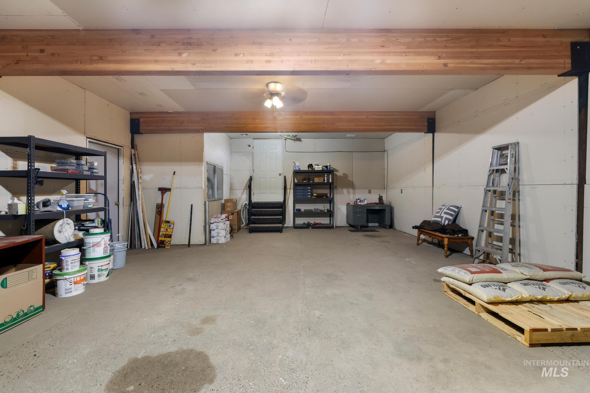309 S Rail St W, Shoshone, Idaho 83352, 2 Bedrooms, Business/Commercial For Sale, Price $380,000, 98991168