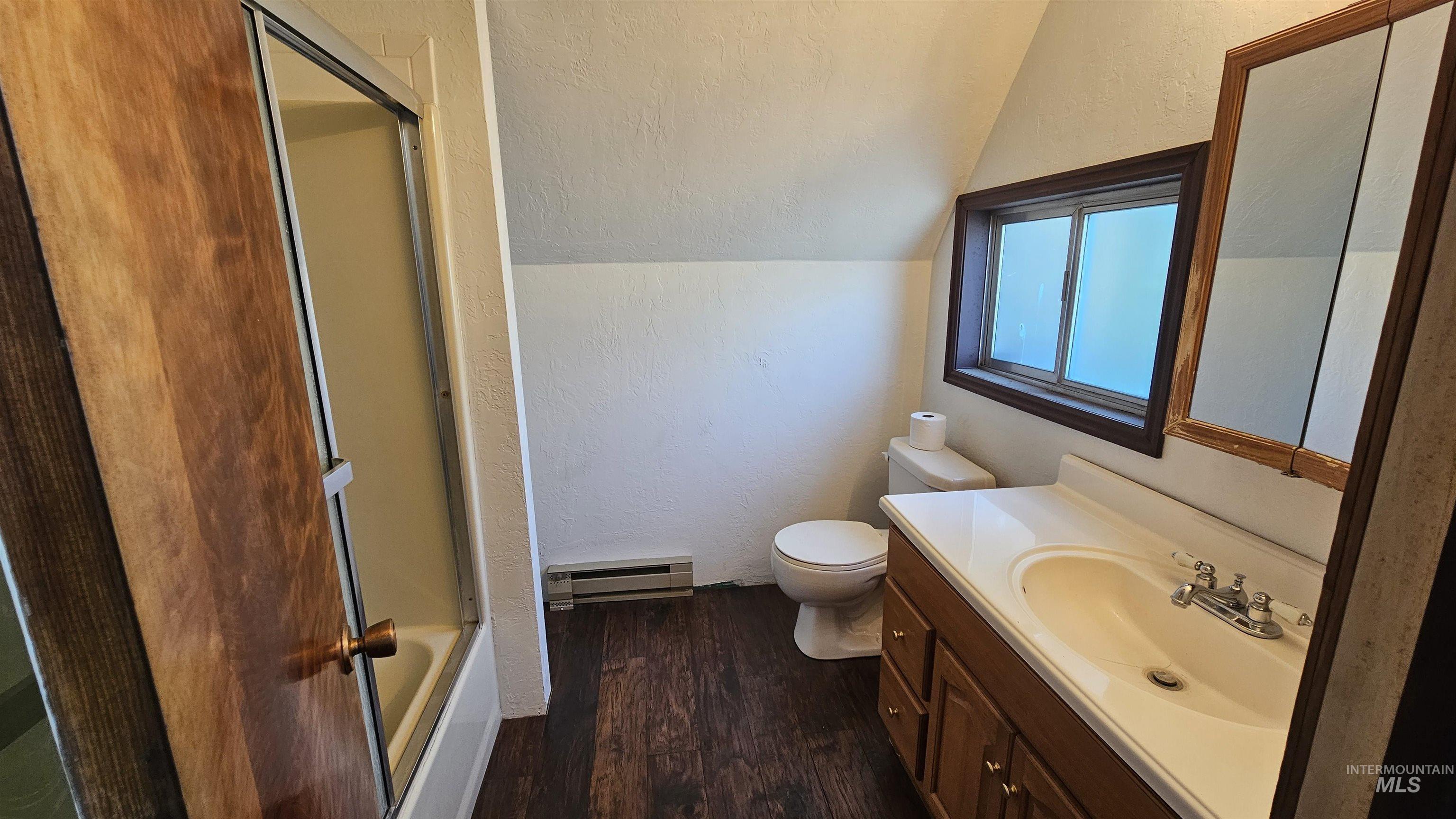 309 S Rail St W, Shoshone, Idaho 83352, 2 Bedrooms, Business/Commercial For Sale, Price $380,000, 98991168