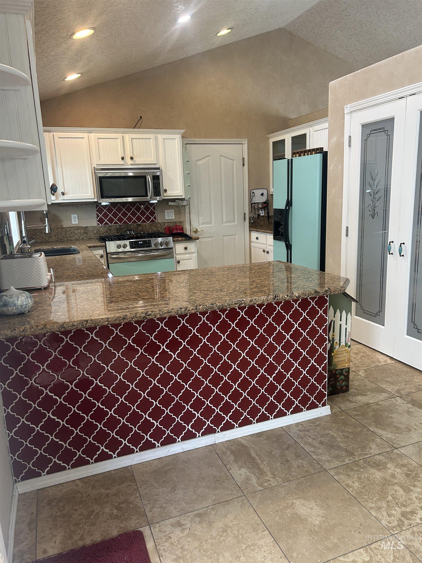 1444 E Doberman, Meridian, Idaho 83642, 4 Bedrooms, 2.5 Bathrooms, Residential For Sale, Price $525,900, 98991169