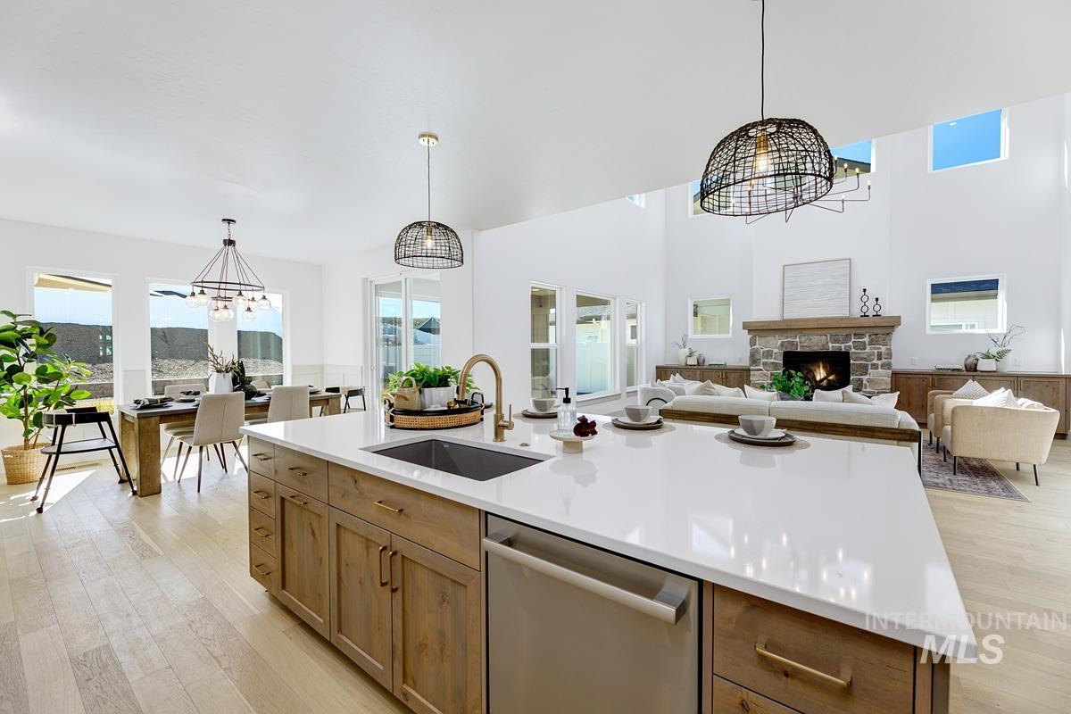 9295 W Sooty Grouse Ct, Boise, Idaho 83714, 5 Bedrooms, 4 Bathrooms, Residential For Sale, Price $1,109,900, 98991171