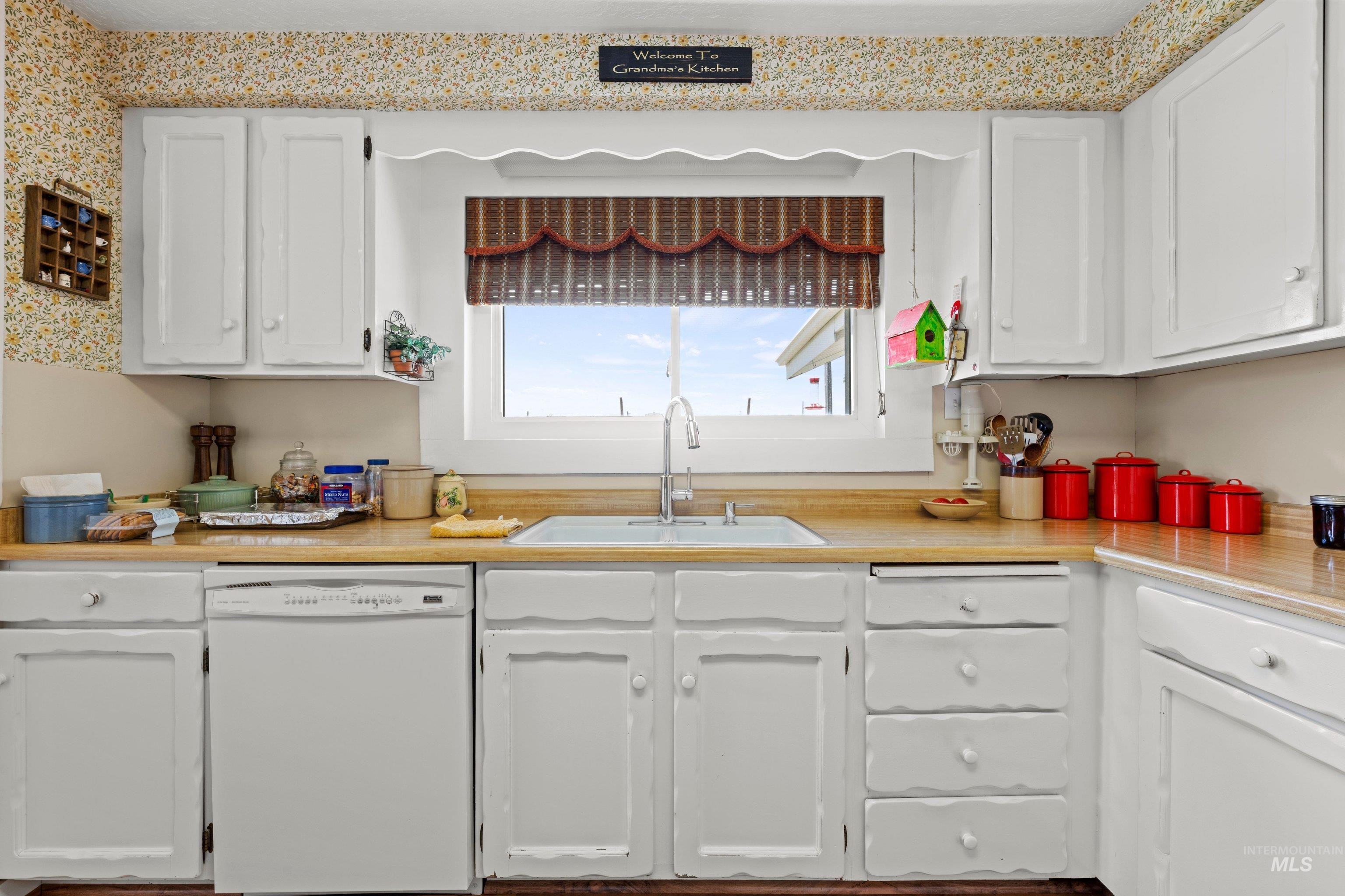 25565 Simplot Blvd, Wilder, Idaho 83676, 3 Bedrooms, 1 Bathroom, Residential For Sale, Price $499,000, 98991172