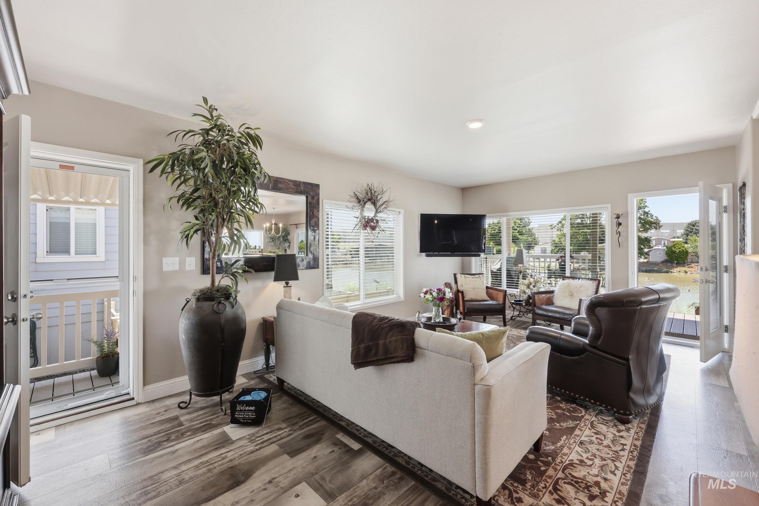 2295 Blue Lake Lane, Boise, Idaho 83716, 3 Bedrooms, 2 Bathrooms, Residential For Sale, Price $230,000, 98991174