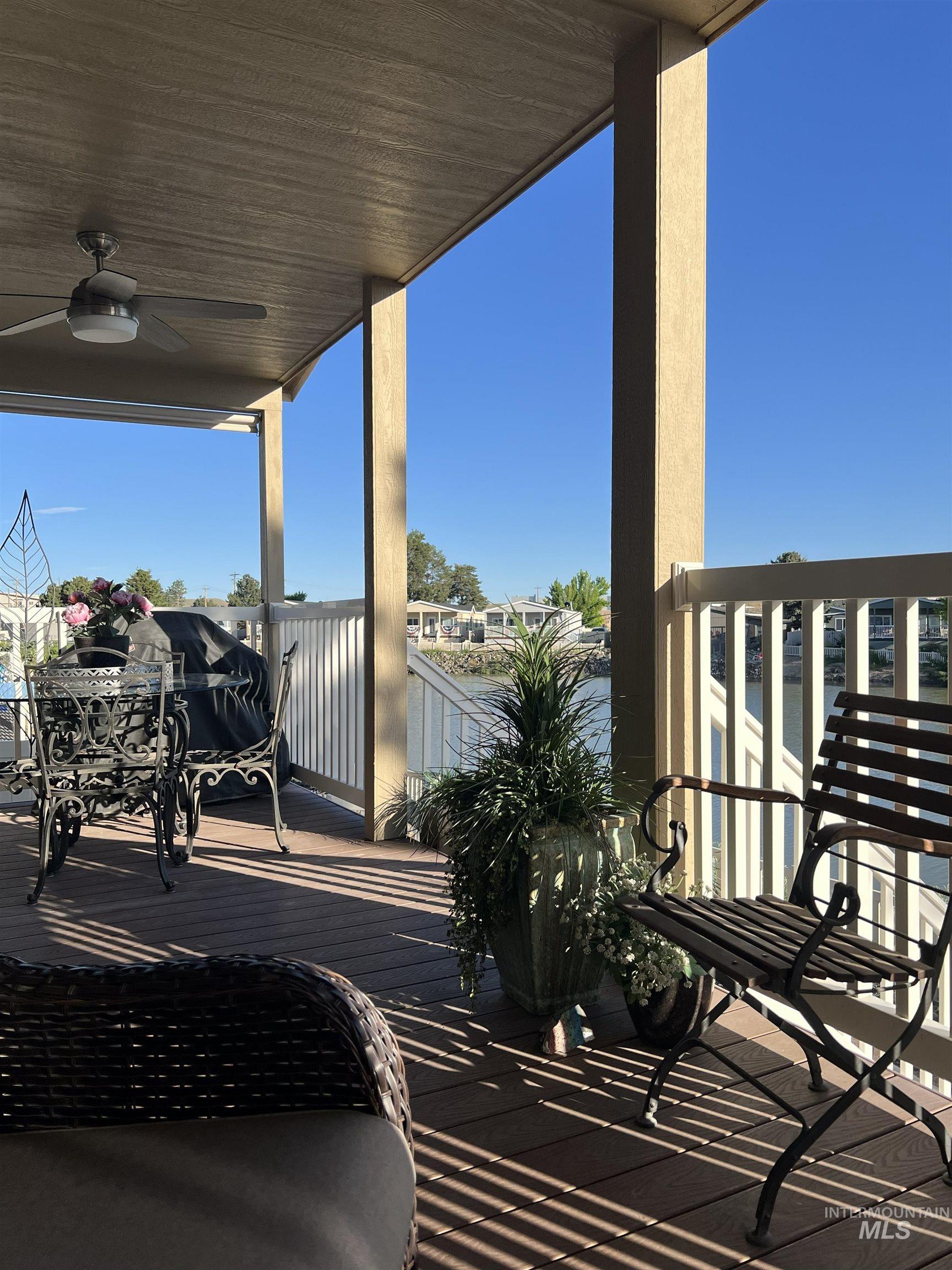 2295 Blue Lake Lane, Boise, Idaho 83716, 3 Bedrooms, 2 Bathrooms, Residential For Sale, Price $250,000, 98991174