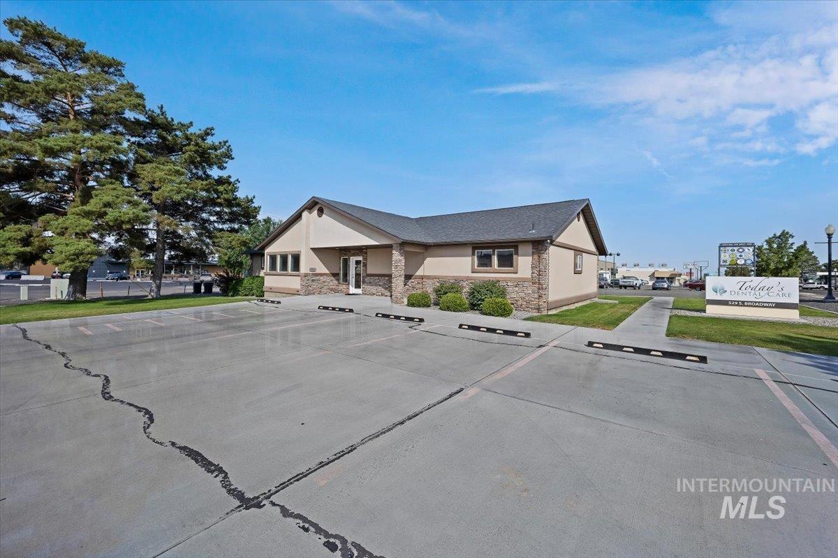 529 Broadway Ave. S., Buhl, Idaho 83316, Business/Commercial For Sale, Price $489,000, 98991177