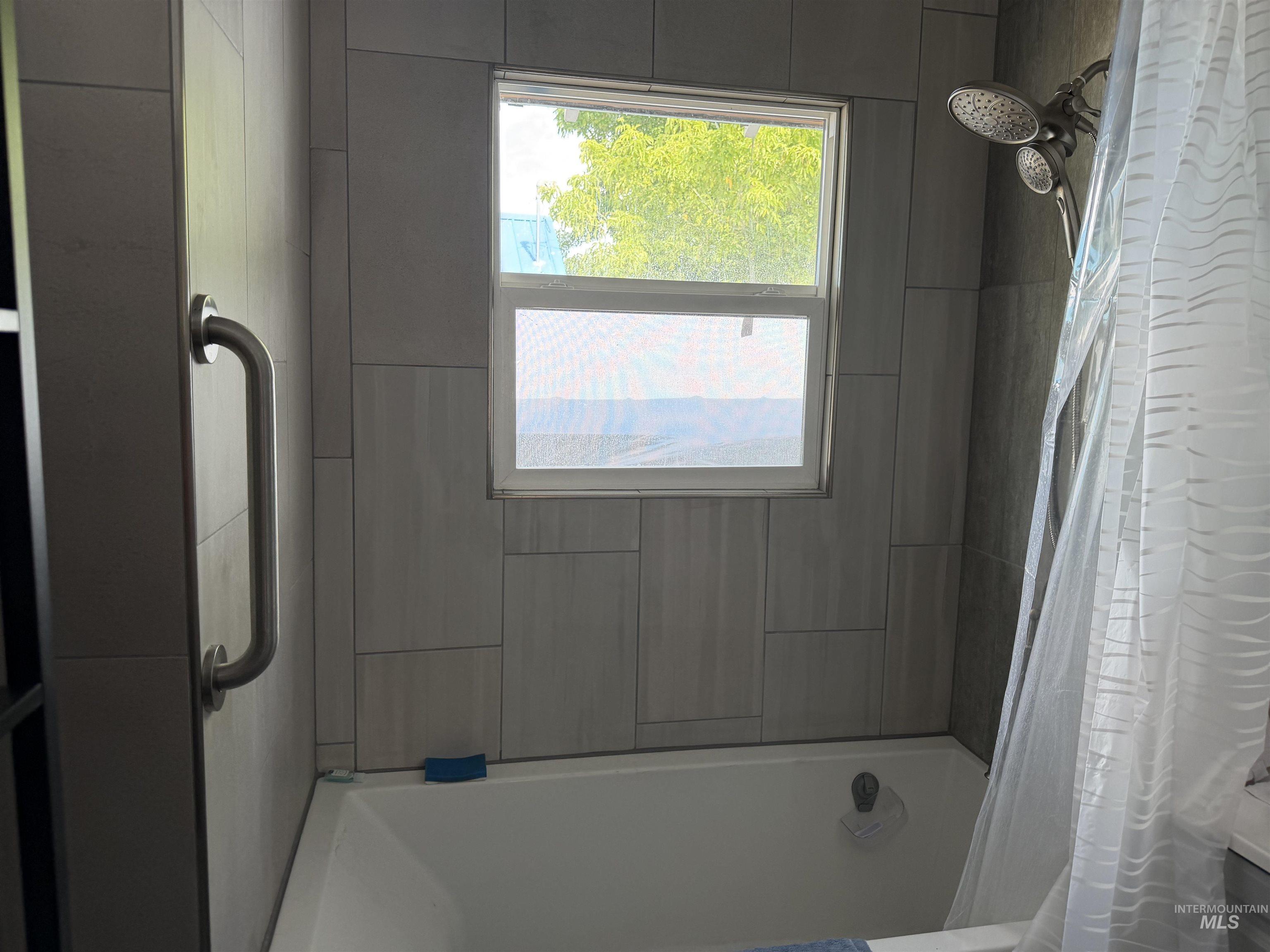 325 Orchard Ave, Eden, Idaho 83325, 2 Bedrooms, 1 Bathroom, Residential For Sale, Price $250,000, 98991179