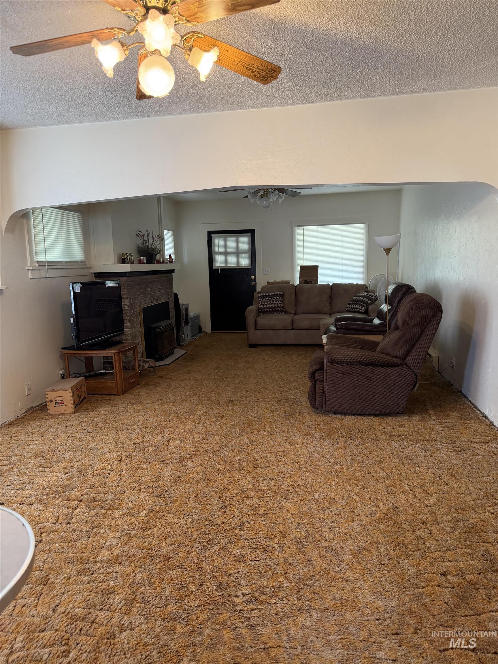 325 Orchard Ave, Eden, Idaho 83325, 2 Bedrooms, 1 Bathroom, Residential For Sale, Price $250,000, 98991179