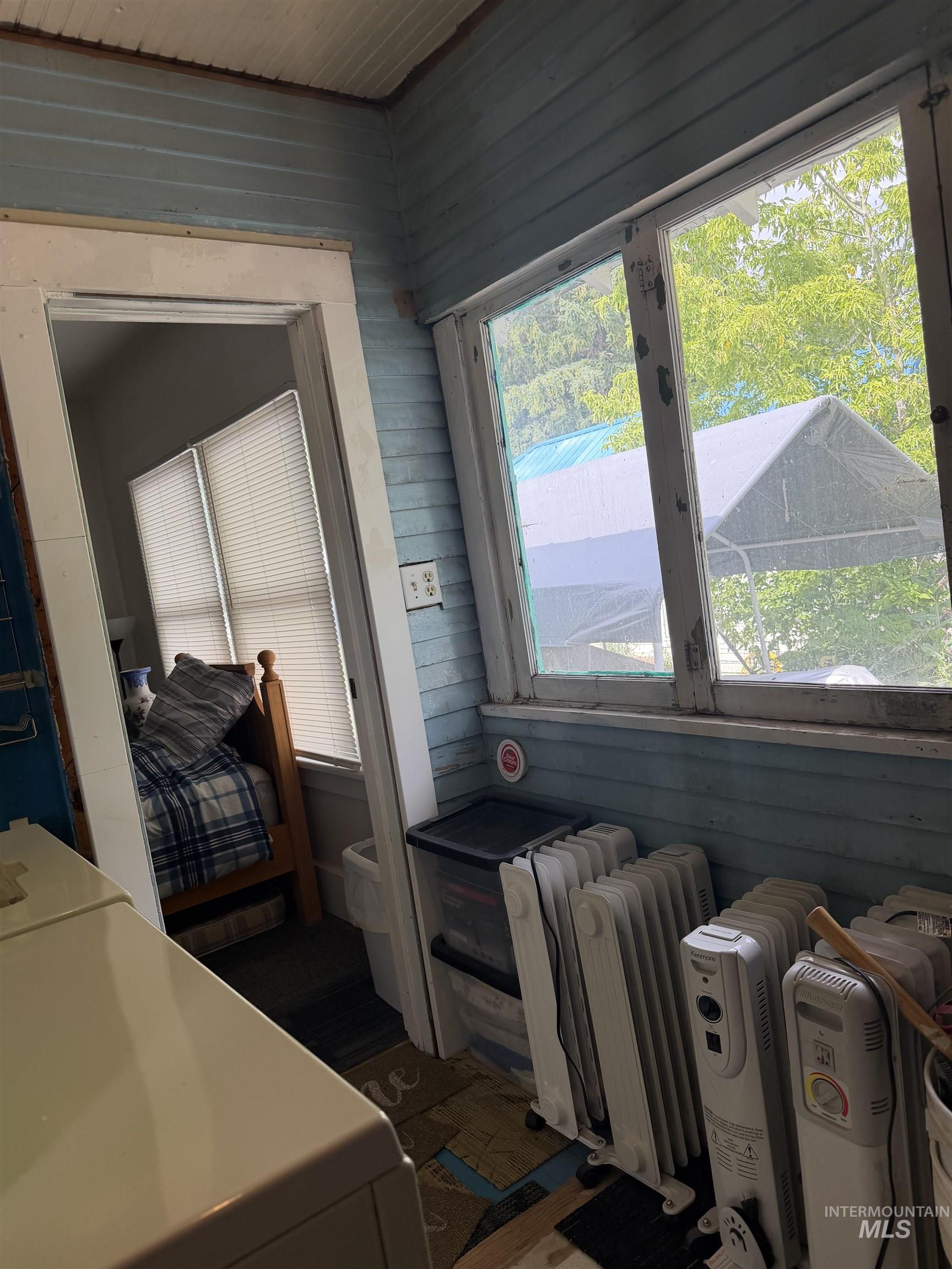 325 Orchard Ave, Eden, Idaho 83325, 2 Bedrooms, 1 Bathroom, Residential For Sale, Price $250,000, 98991179