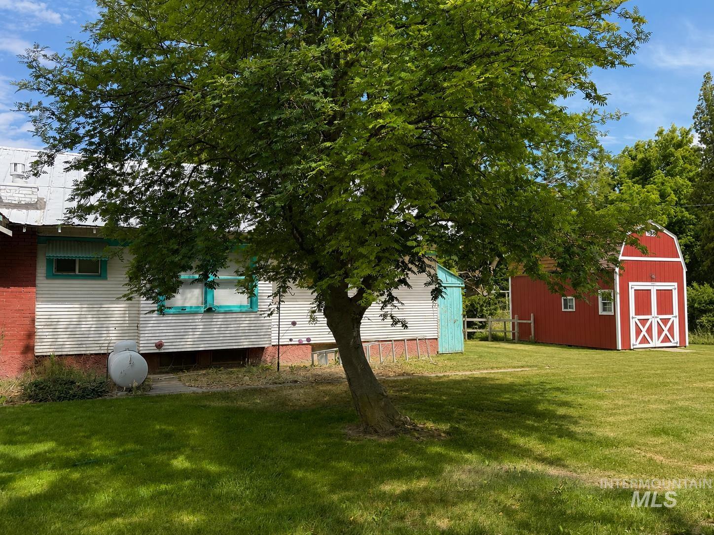 325 Orchard Ave, Eden, Idaho 83325, 2 Bedrooms, 1 Bathroom, Residential For Sale, Price $250,000, 98991179