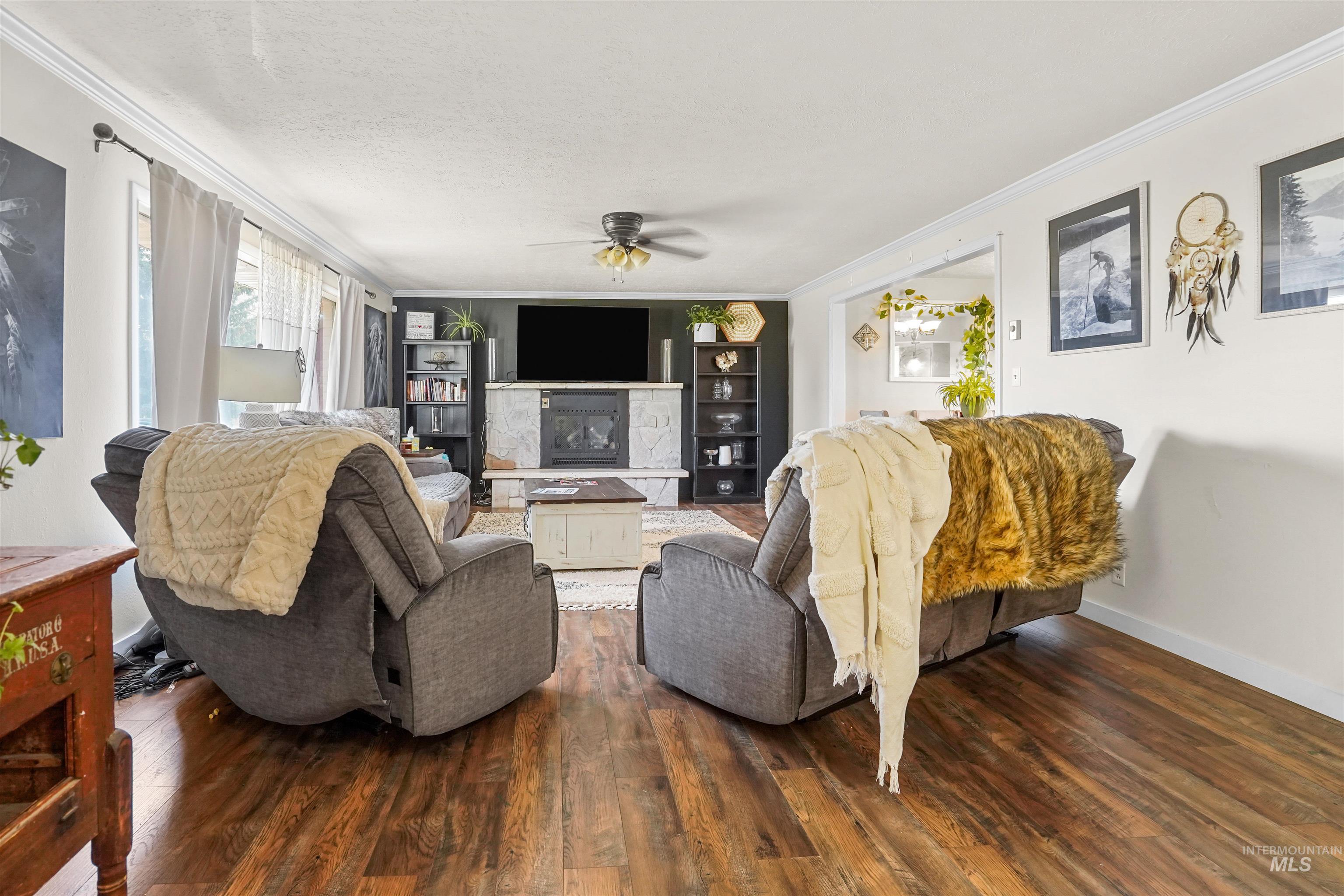 31 W 208 S, Burley, Idaho 83318, 5 Bedrooms, 3 Bathrooms, Residential For Sale, Price $550,000, 98991180