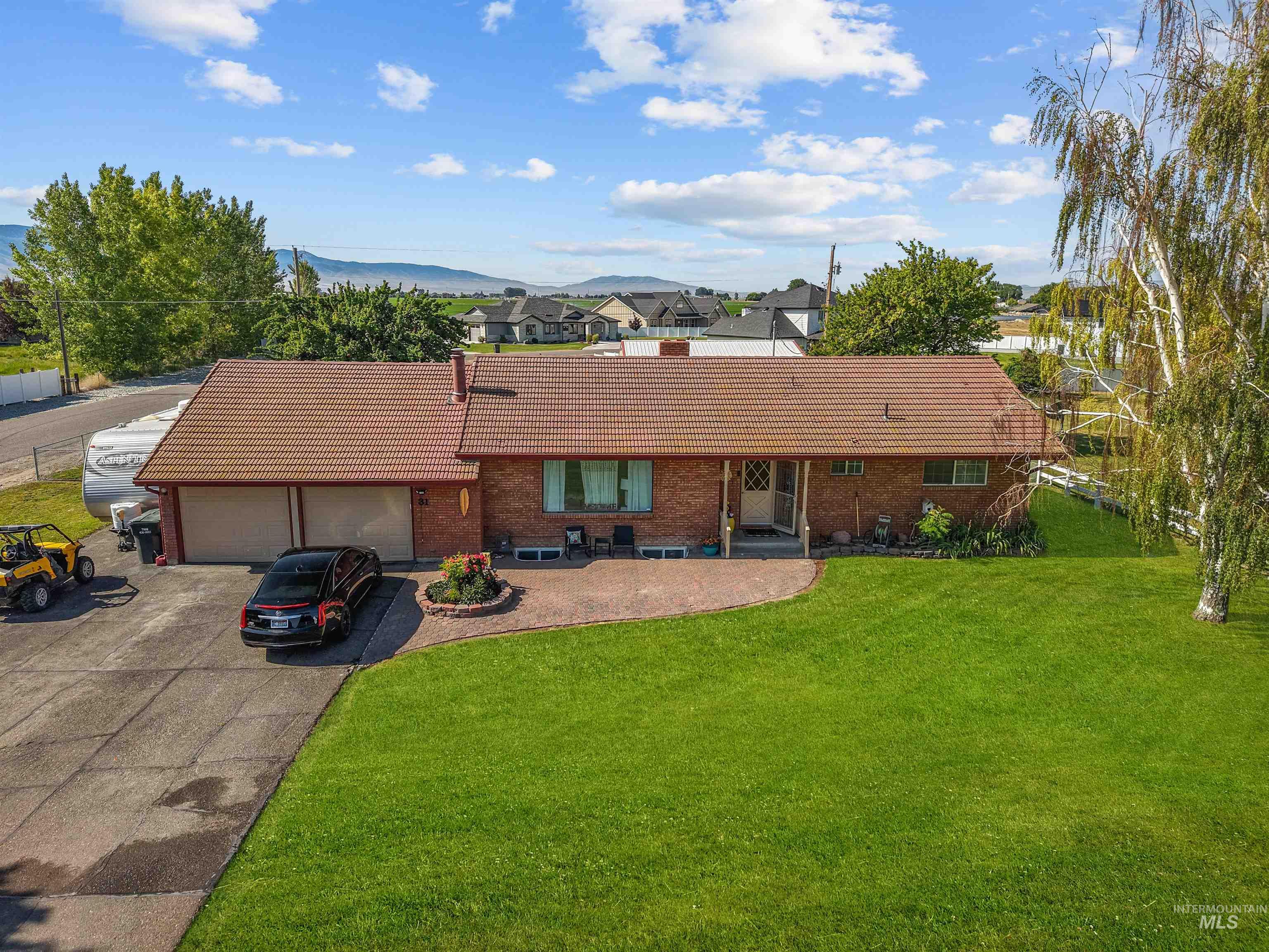 31 W 208 S, Burley, Idaho 83318, 5 Bedrooms, 3 Bathrooms, Residential For Sale, Price $550,000, 98991180