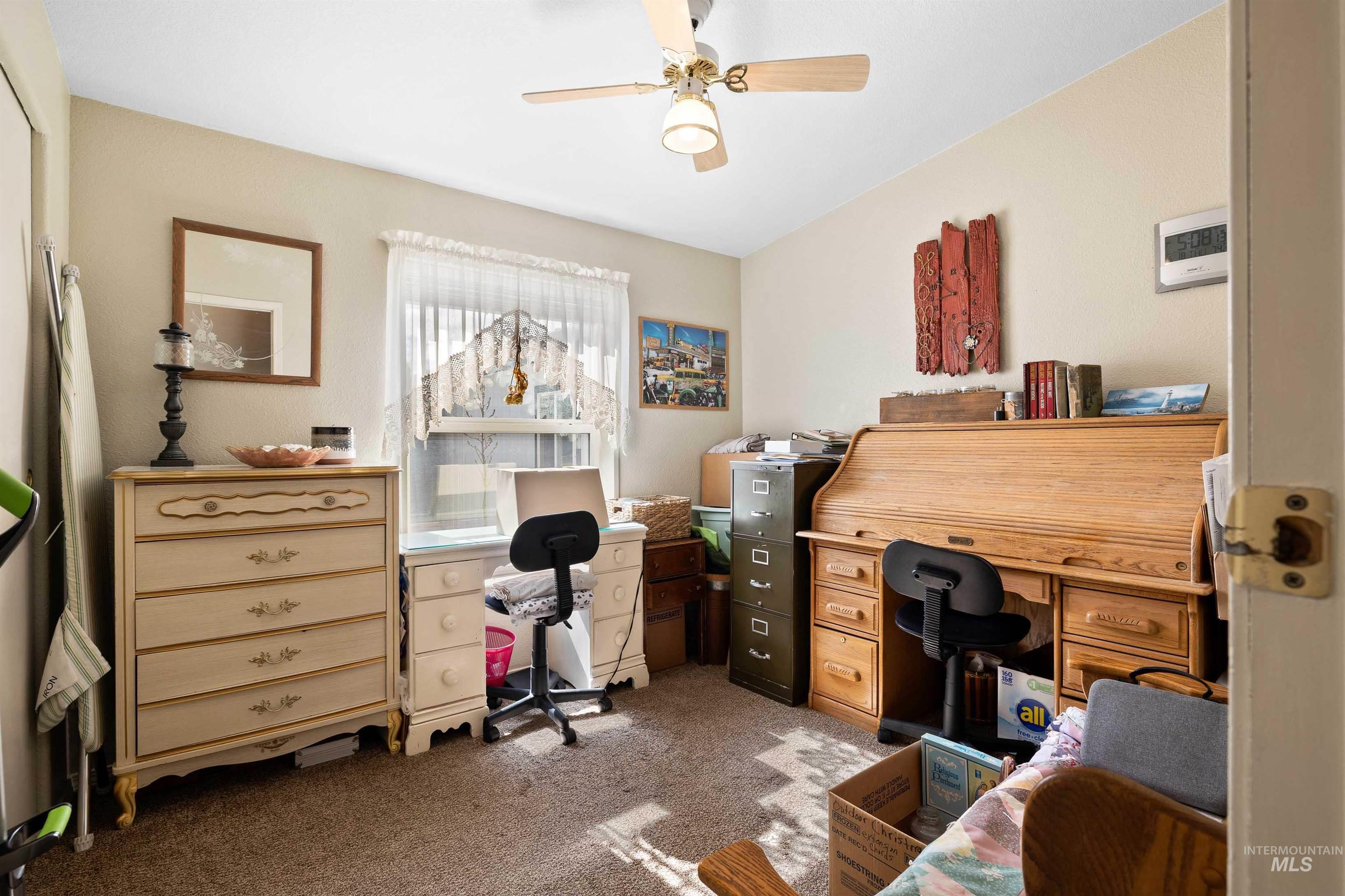 1001 Applewood Drive, Buhl, Idaho 83316, 3 Bedrooms, 2 Bathrooms, Residential For Sale, Price $389,900, 98991181