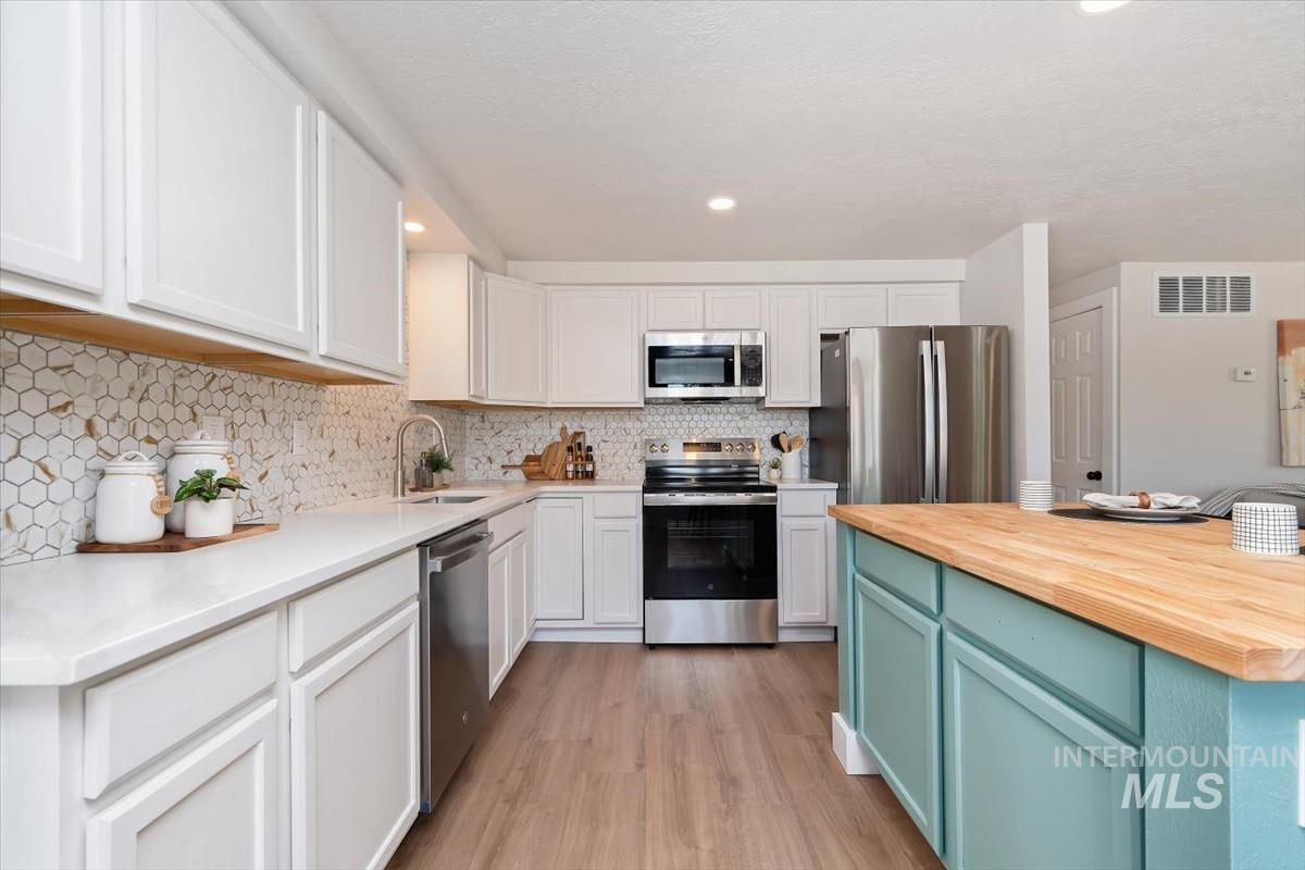 2503 S Virginia St, Boise, Idaho 83705, 3 Bedrooms, 1 Bathroom, Residential For Sale, Price $459,000, 98991182