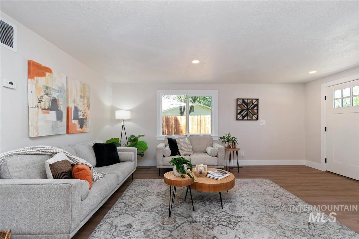 2503 S Virginia St, Boise, Idaho 83705, 3 Bedrooms, 1 Bathroom, Residential For Sale, Price $459,000, 98991182