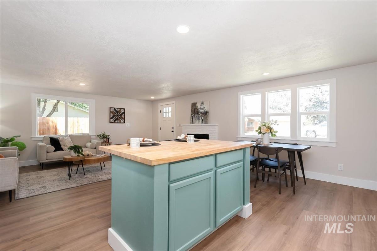 2503 S Virginia St, Boise, Idaho 83705, 3 Bedrooms, 1 Bathroom, Residential For Sale, Price $459,000, 98991182