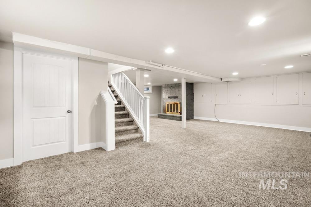7308 W Maxwell Dr, Boise, Idaho 83704, 3 Bedrooms, 1.5 Bathrooms, Residential For Sale, Price $549,900, 98991185