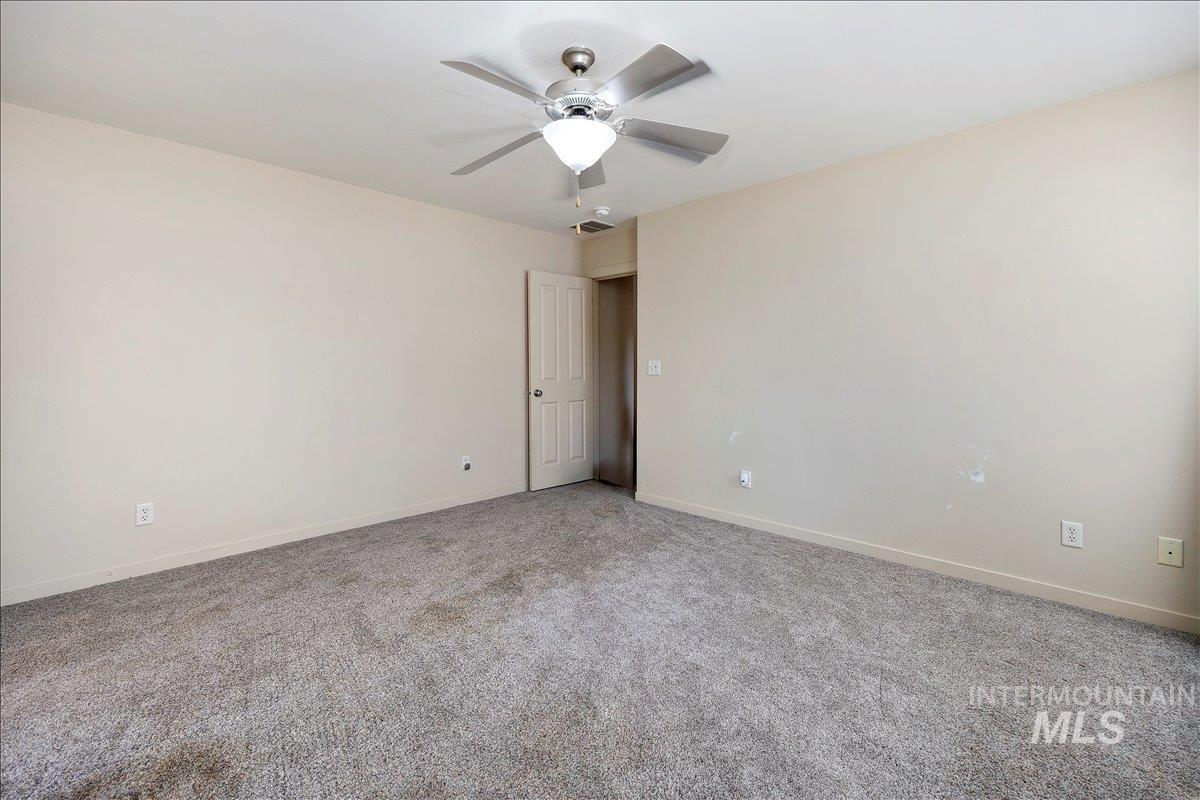 220 E Garnet, Fairfield, Idaho 83327, 3 Bedrooms, 2 Bathrooms, Residential For Sale, Price $313,999, 98991186