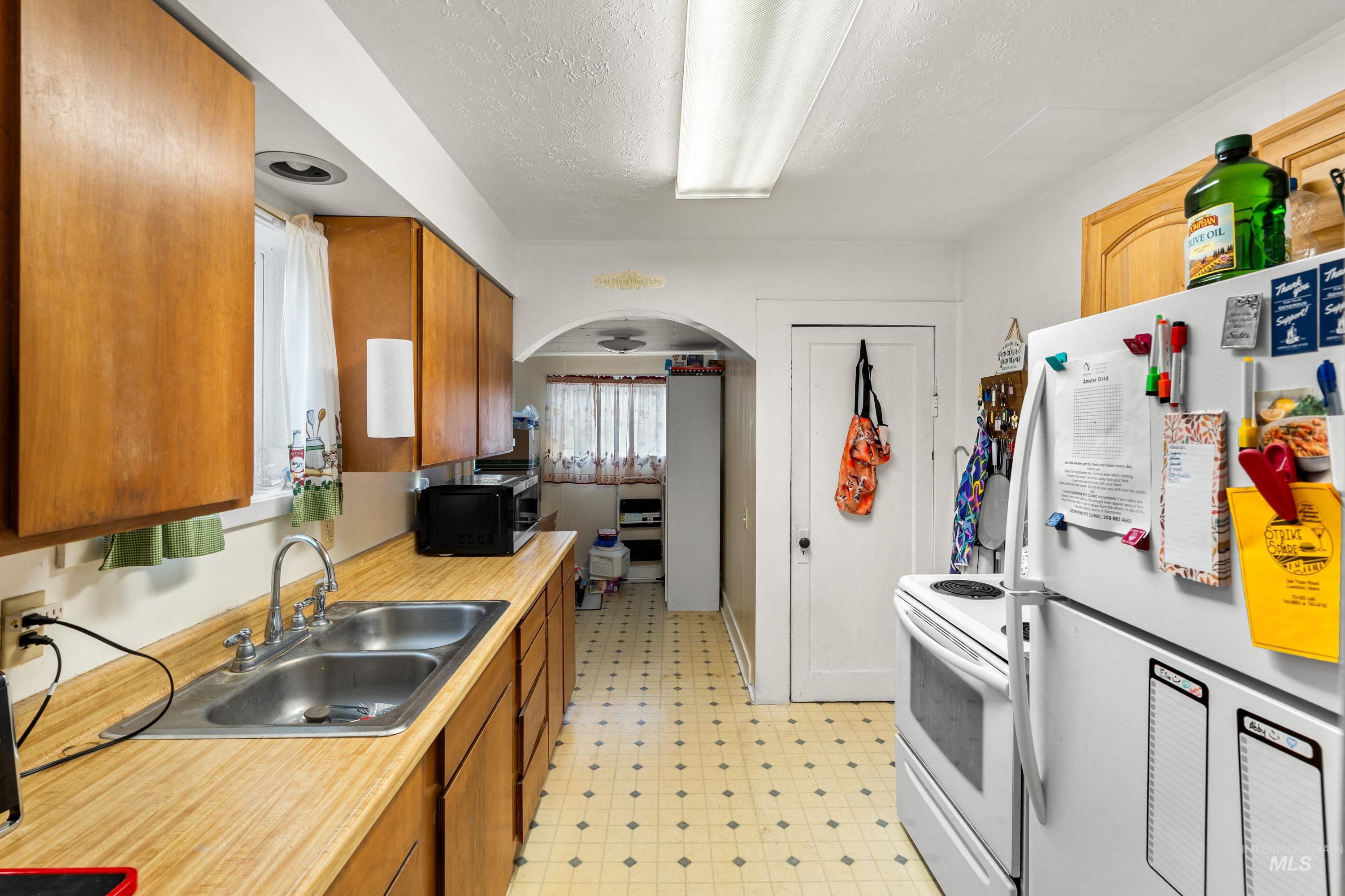 618 Preston Ave, Lewiston, Idaho 83501, 2 Bedrooms, 1 Bathroom, Residential For Sale, Price $295,000, 98991189