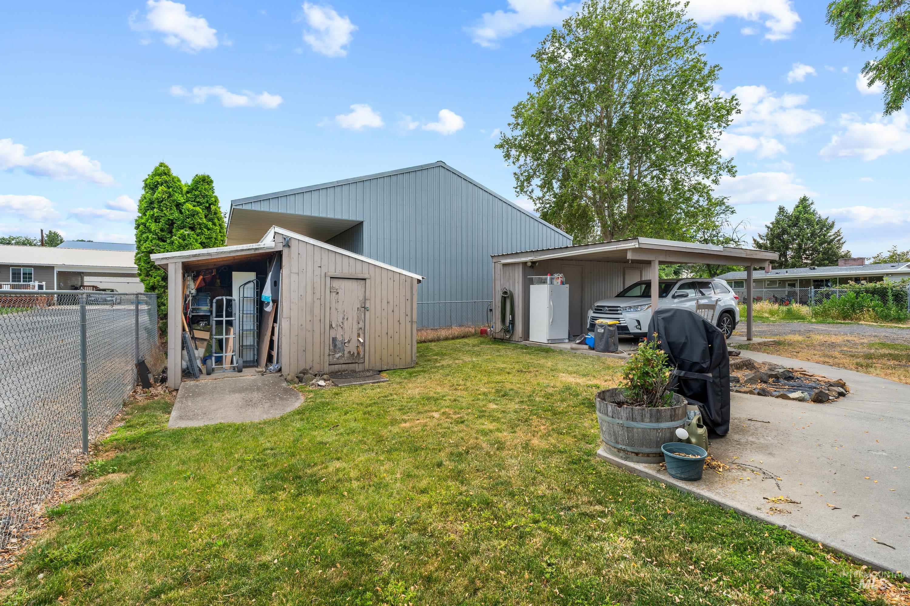 618 Preston Ave, Lewiston, Idaho 83501, 2 Bedrooms, 1 Bathroom, Residential For Sale, Price $295,000, 98991189