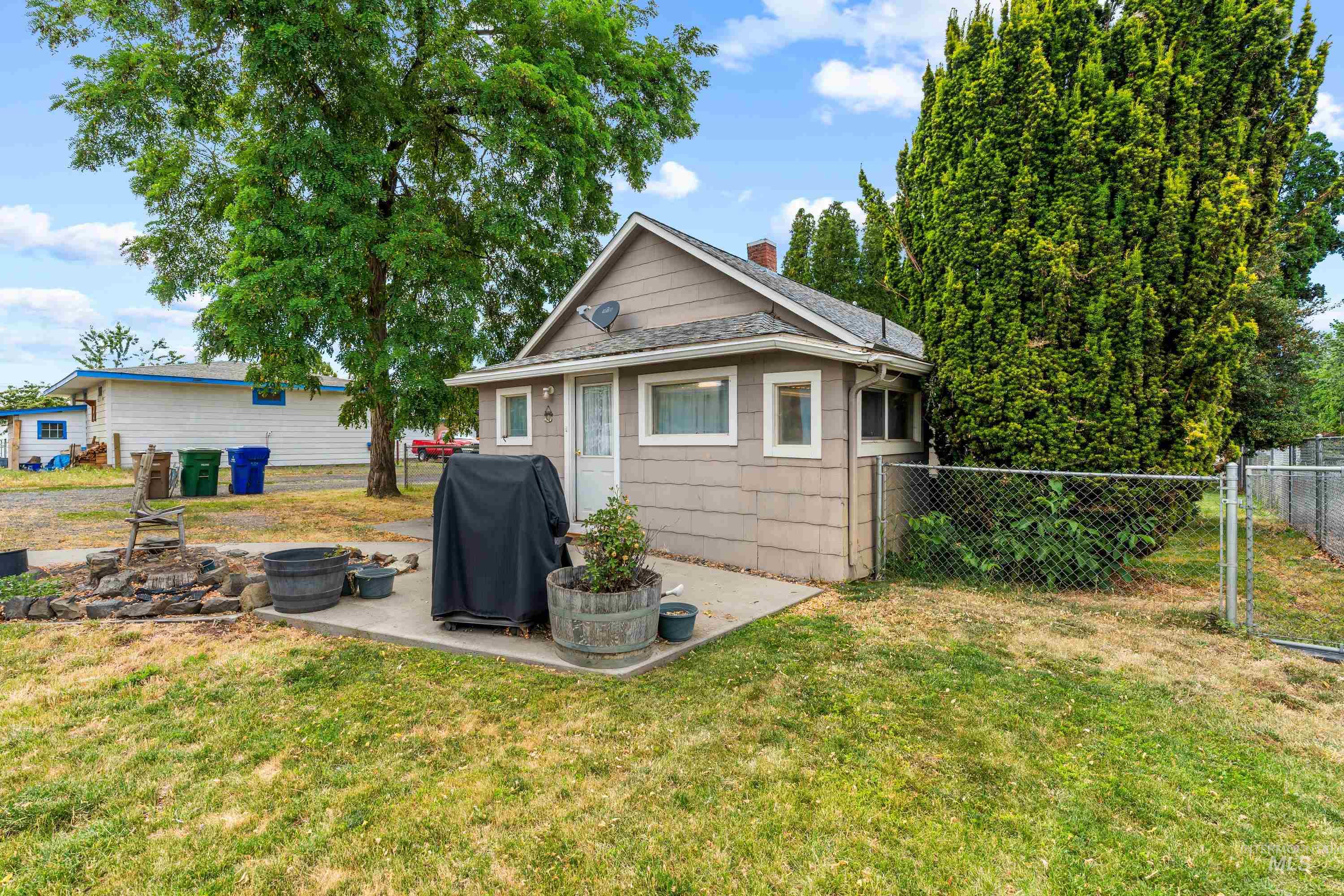 618 Preston Ave, Lewiston, Idaho 83501, 2 Bedrooms, 1 Bathroom, Residential For Sale, Price $295,000, 98991189