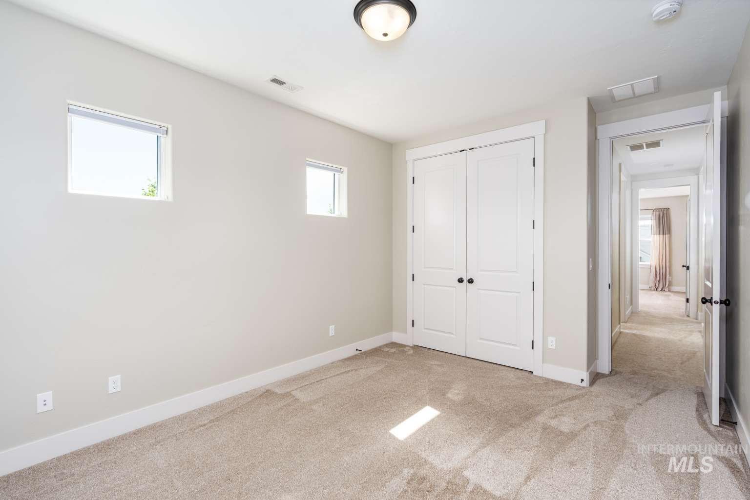 2598 E La Grange Dr, Meridian, Idaho 83642, 5 Bedrooms, 4 Bathrooms, Residential For Sale, Price $989,000, 98991191