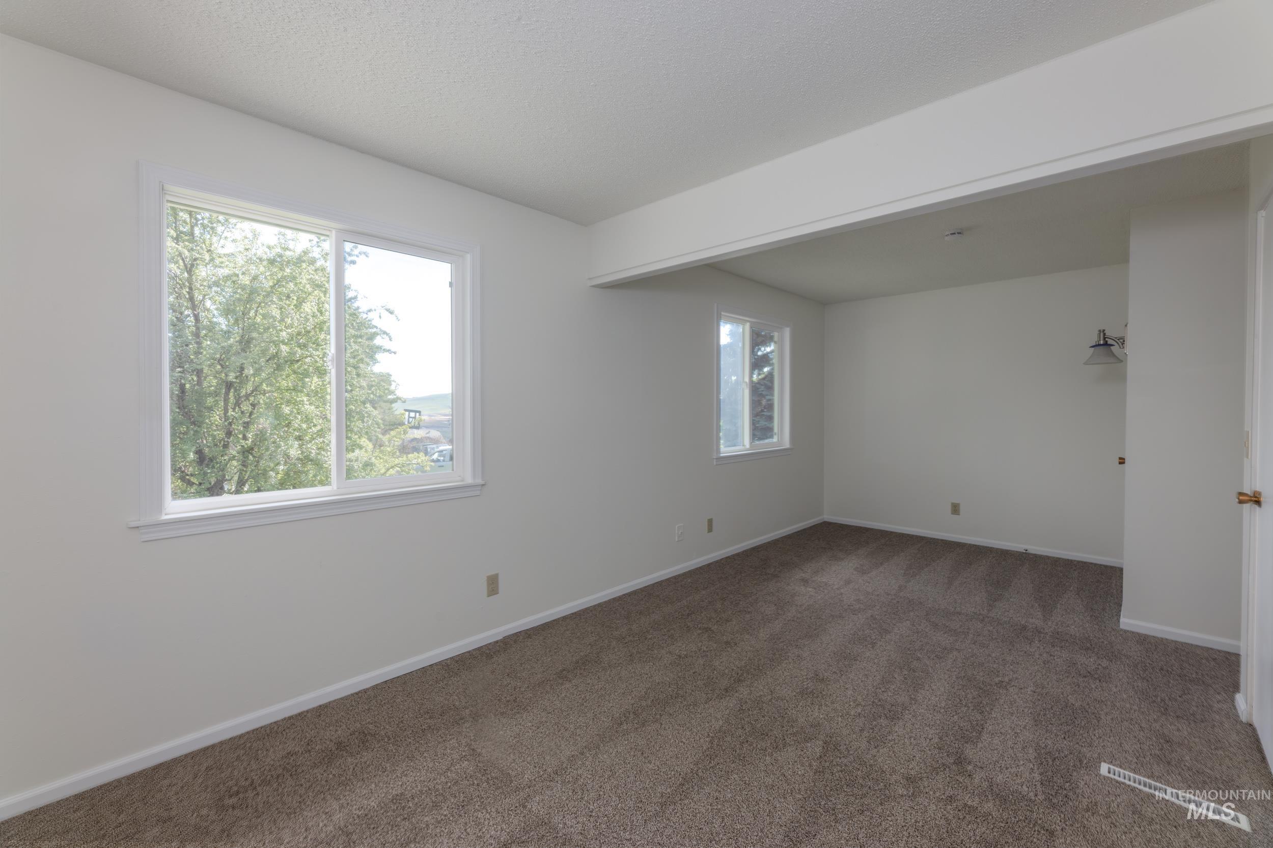 114 Arrow, Moscow, Idaho 83843, 6 Bedrooms, 2 Bathrooms, Residential For Sale, Price $610,000, 98991193