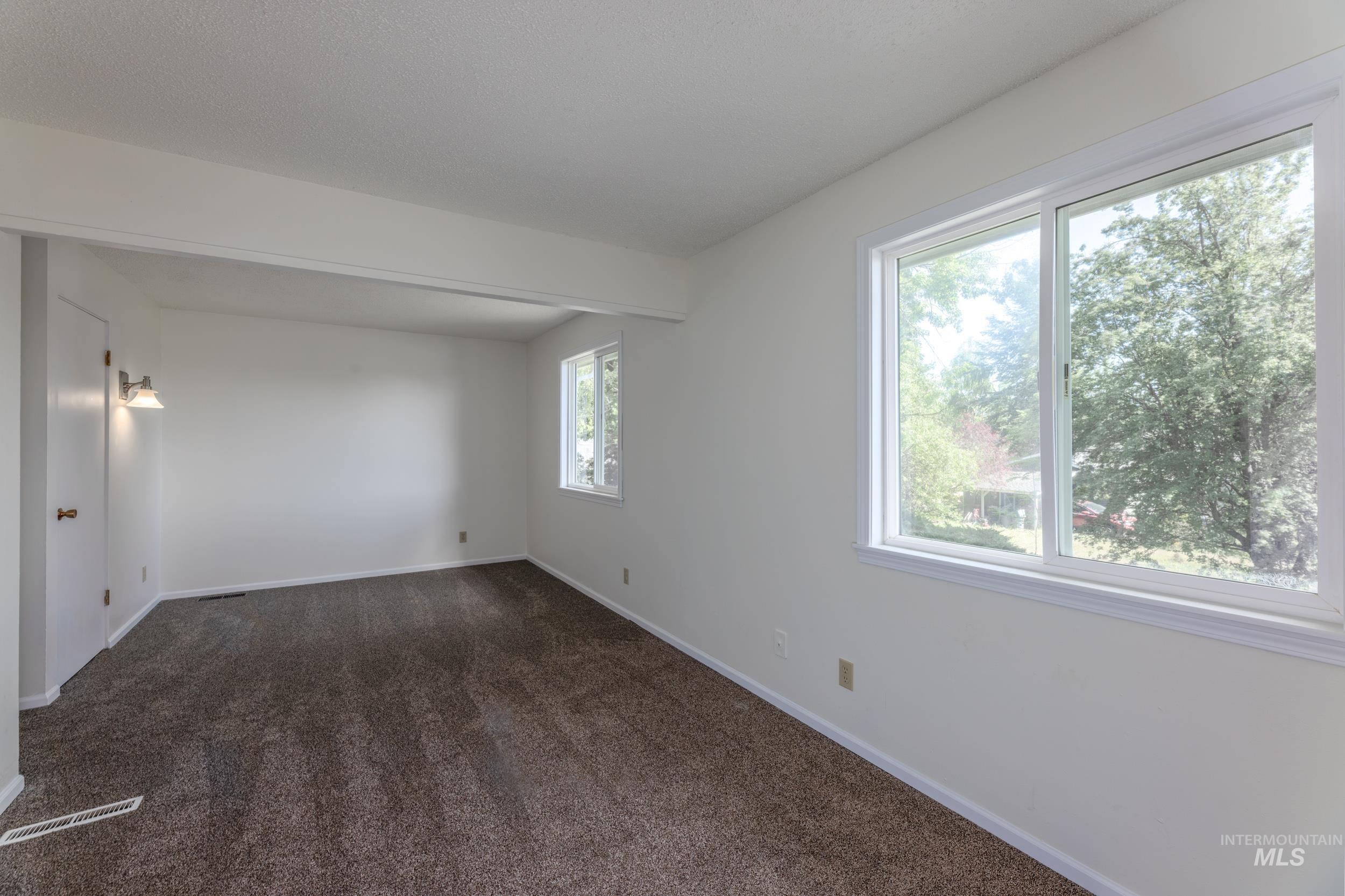 114 Arrow, Moscow, Idaho 83843, 6 Bedrooms, 2 Bathrooms, Residential For Sale, Price $610,000, 98991193