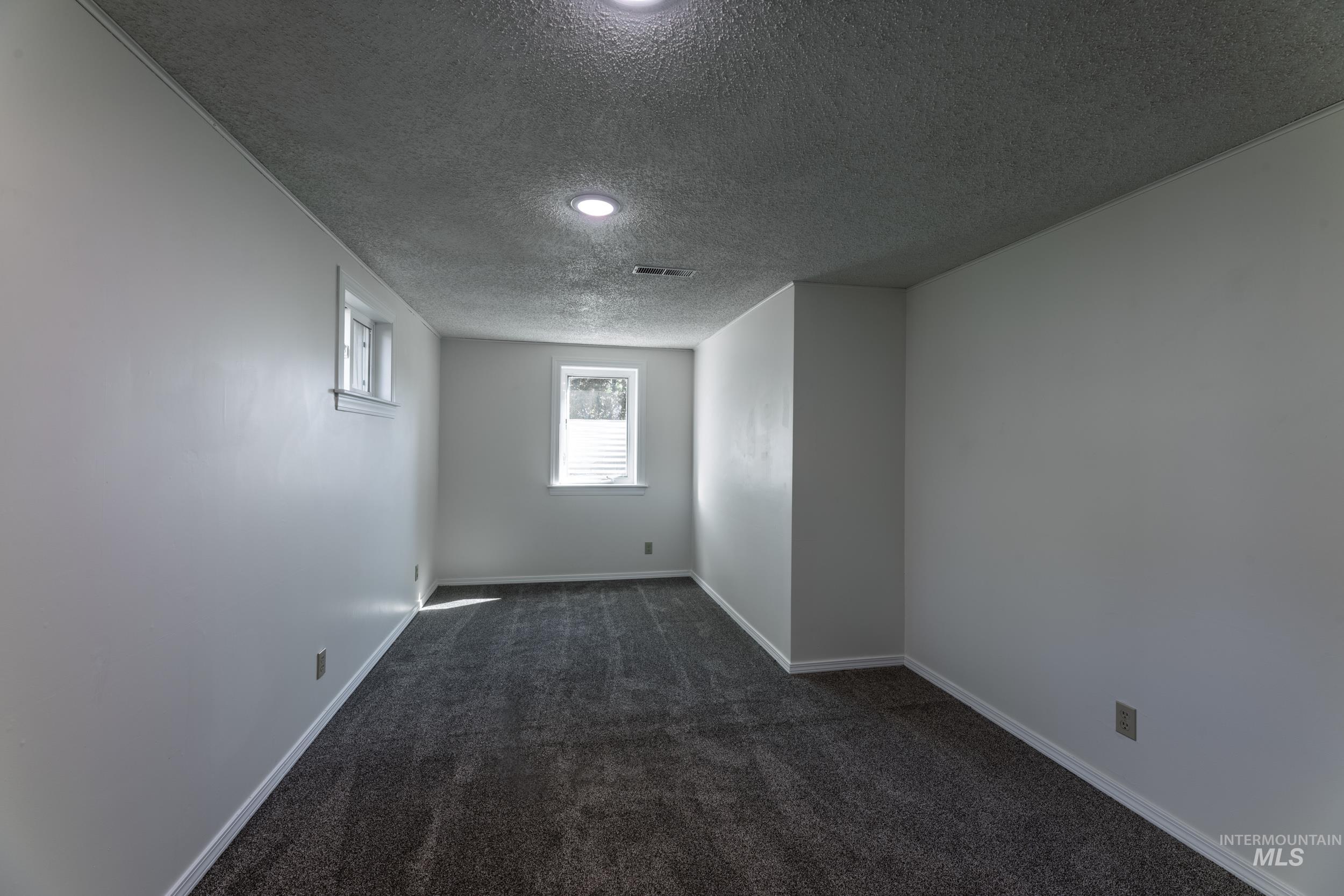 114 Arrow, Moscow, Idaho 83843, 6 Bedrooms, 2 Bathrooms, Residential For Sale, Price $610,000, 98991193