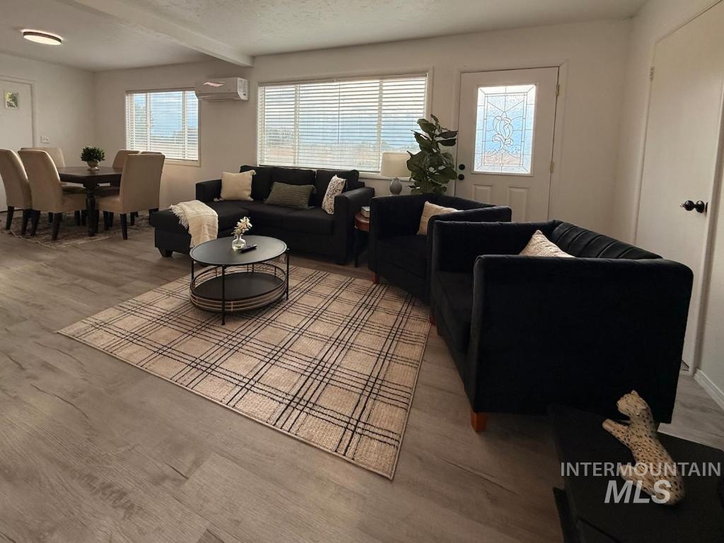 20898 Middleton Rd, Caldwell, Idaho 83605, 3 Bedrooms, 2 Bathrooms, Residential For Sale, Price $799,000,MLS 98991194