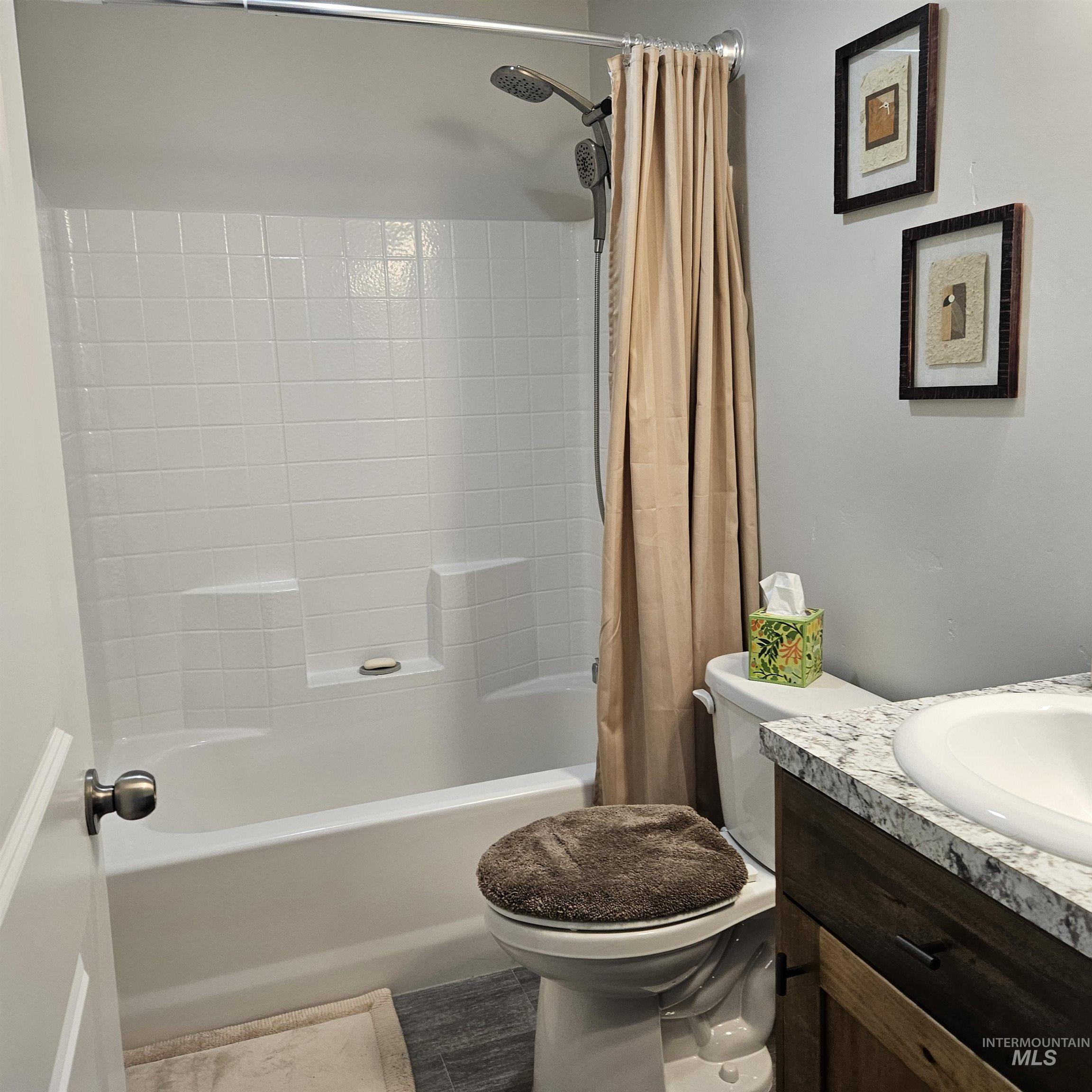 1741 Panama Ave, Emmett, Idaho 83617, 5 Bedrooms, 2.5 Bathrooms, Residential For Sale, Price $564,900, 98991195