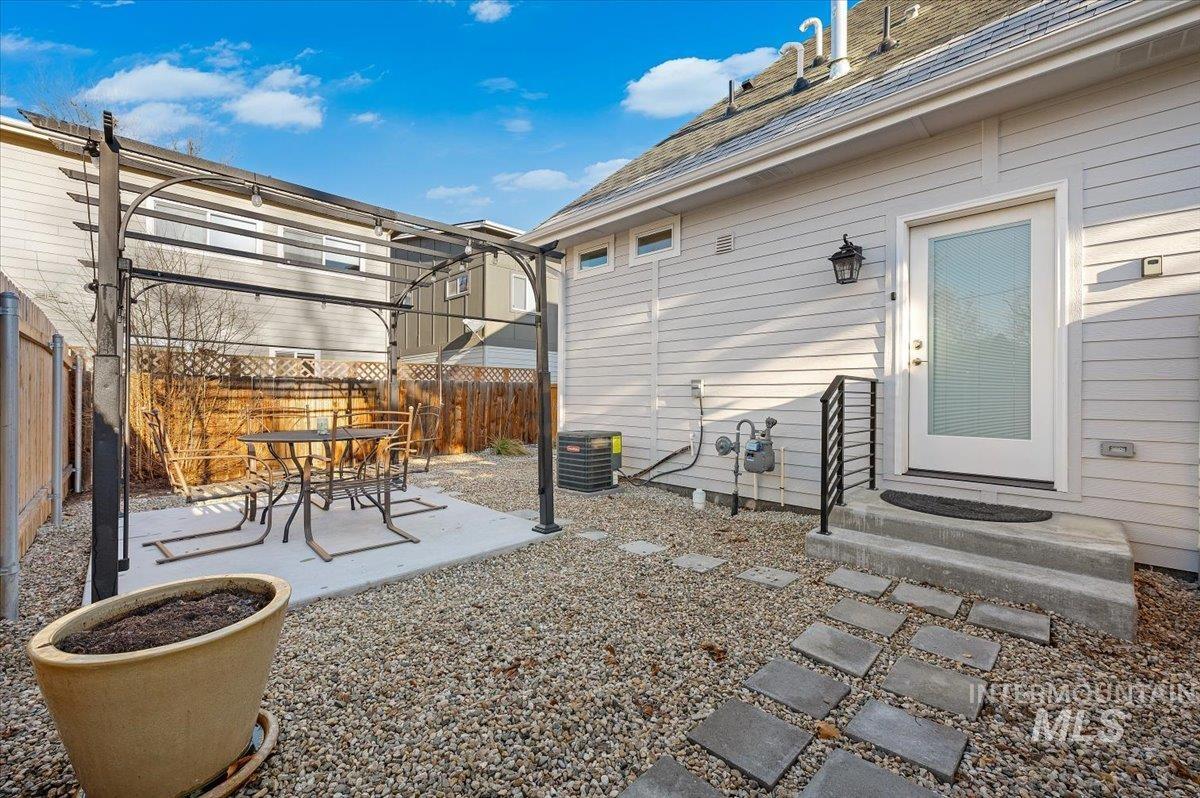 1001/1003 E. Franklin St., Boise, Idaho 83712, 3 Bedrooms, 2 Bathrooms, Residential Income For Sale, Price $1,095,000,MLS 98991197