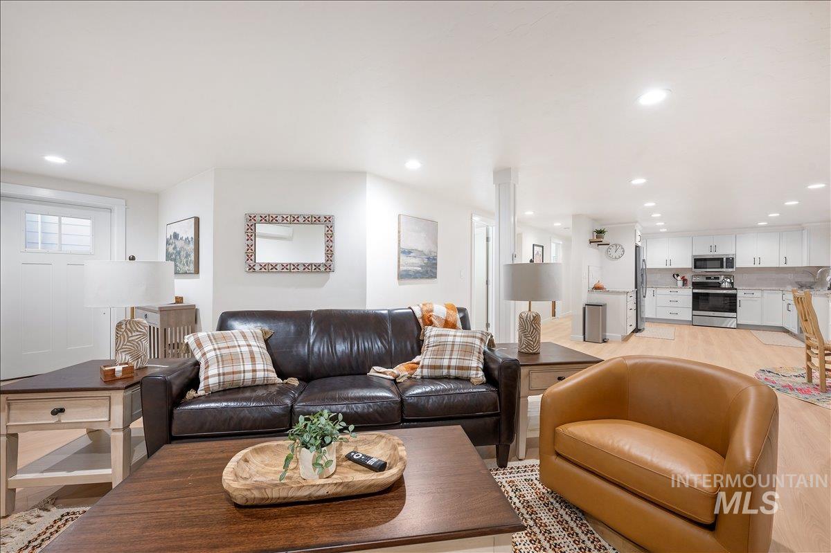 1001/1003 E. Franklin St., Boise, Idaho 83712, 3 Bedrooms, 2 Bathrooms, Residential Income For Sale, Price $1,095,000,MLS 98991197