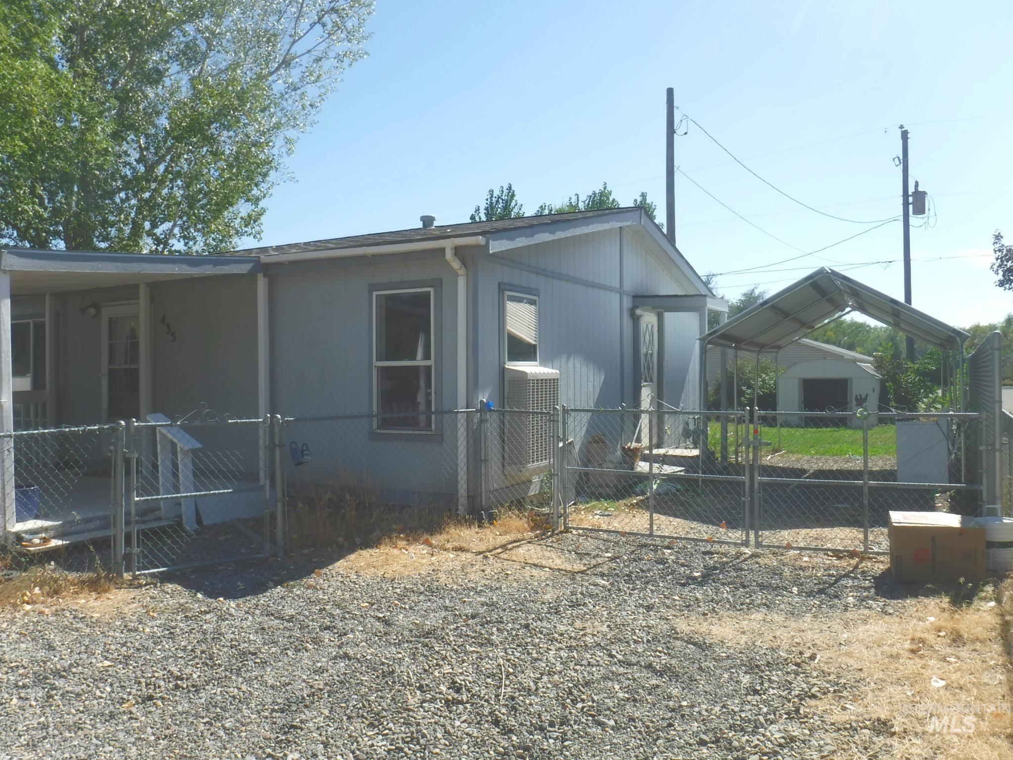 435 3rd Ave W, Wendell, Idaho 83355, 3 Bedrooms, 2 Bathrooms, Residential For Sale, Price $245,000,MLS 98991198