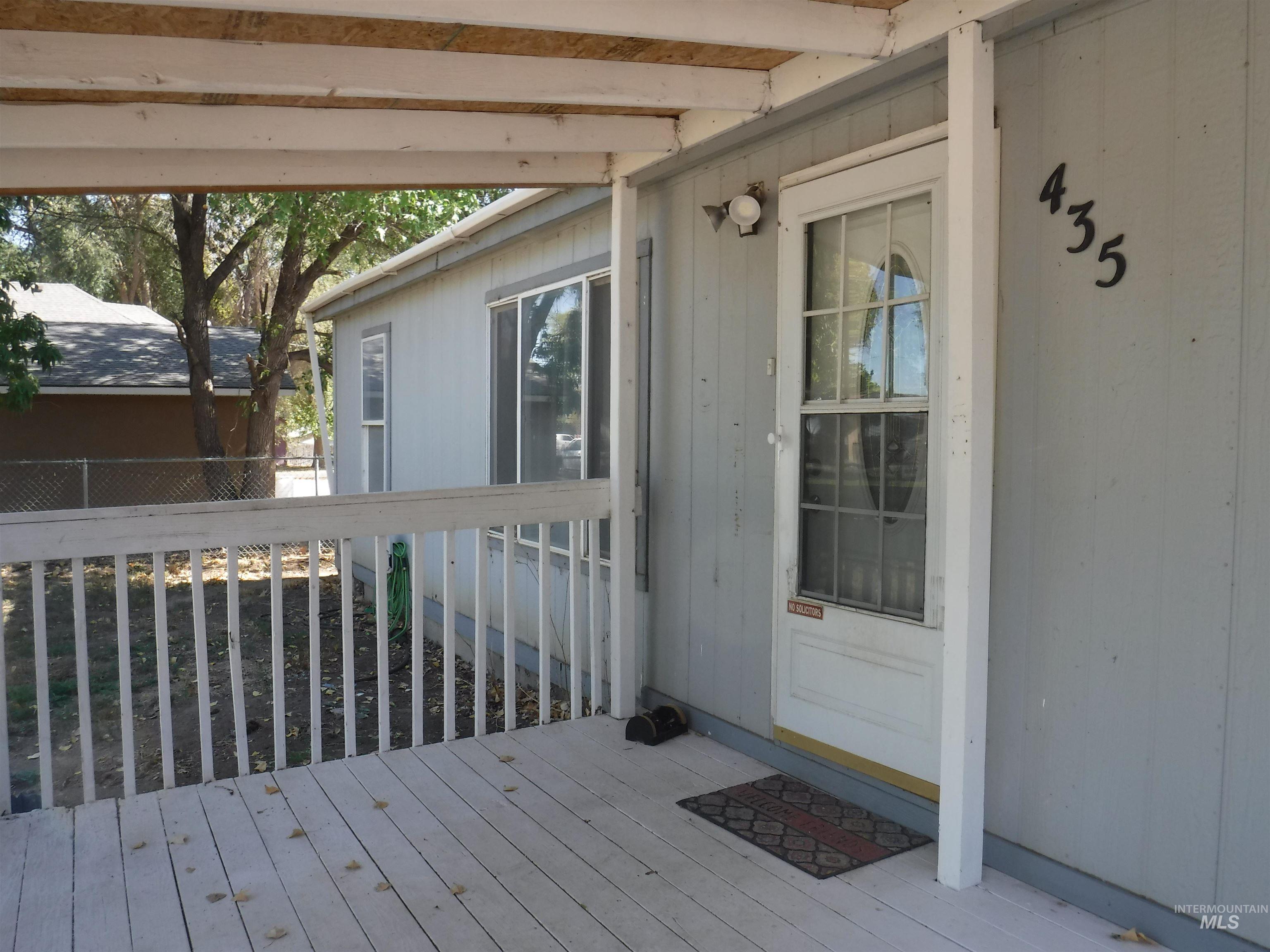 435 3rd Ave W, Wendell, Idaho 83355, 3 Bedrooms, 2 Bathrooms, Residential For Sale, Price $245,000,MLS 98991198