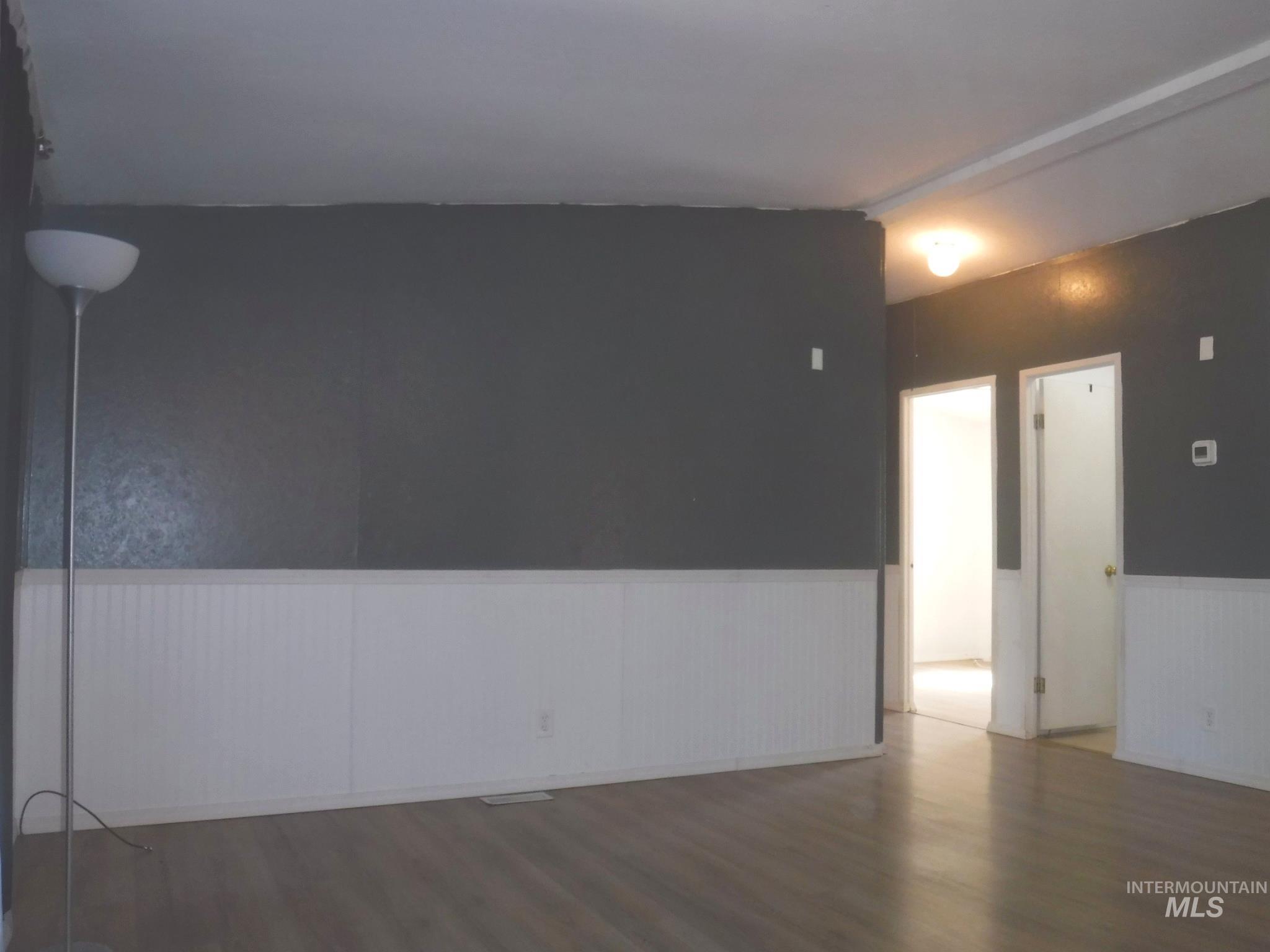 435 3rd Ave W, Wendell, Idaho 83355, 3 Bedrooms, 2 Bathrooms, Residential For Sale, Price $245,000,MLS 98991198