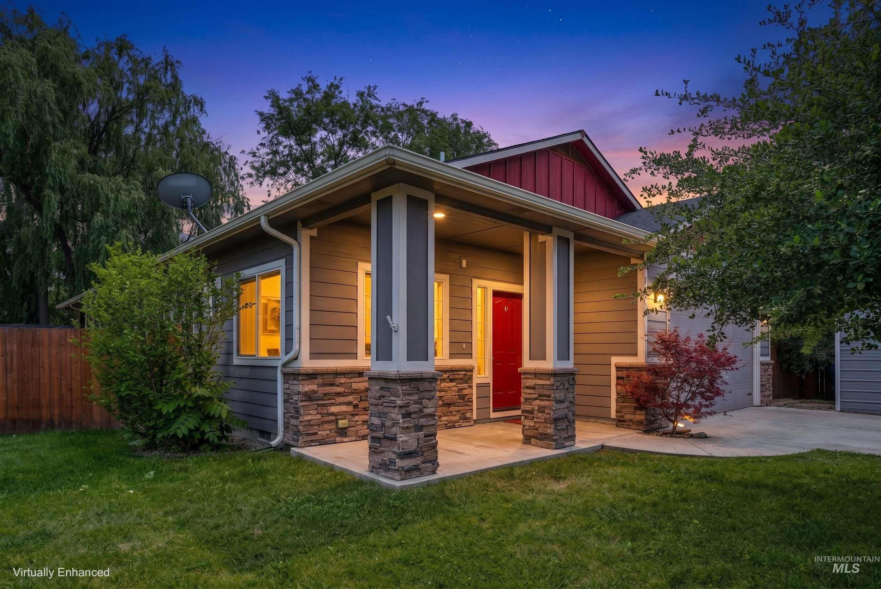 1801 Iowa, Nampa, Idaho 83686, 3 Bedrooms, 2 Bathrooms, Residential For Sale, Price $430,000,MLS 98991205